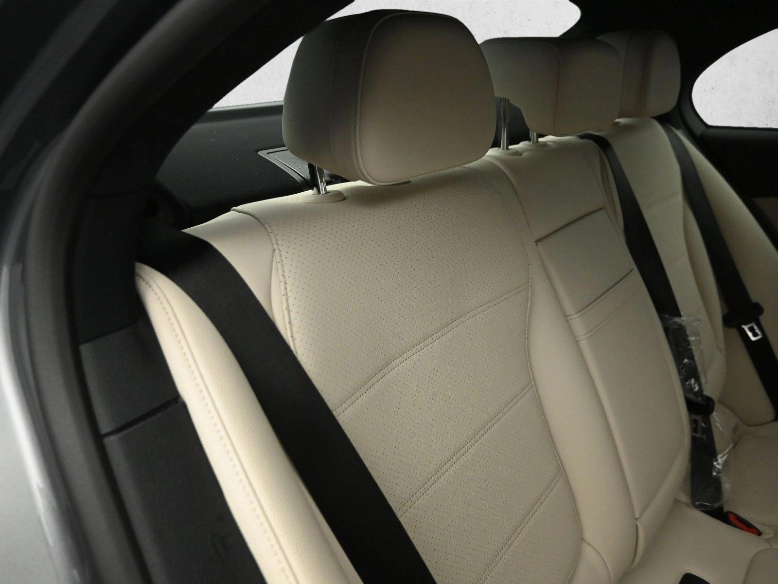 2026 MERCEDES-BENZ C-CLASS - Image 17