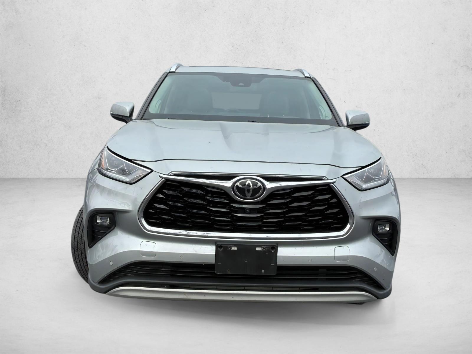 2020 TOYOTA HIGHLANDER - Image 2