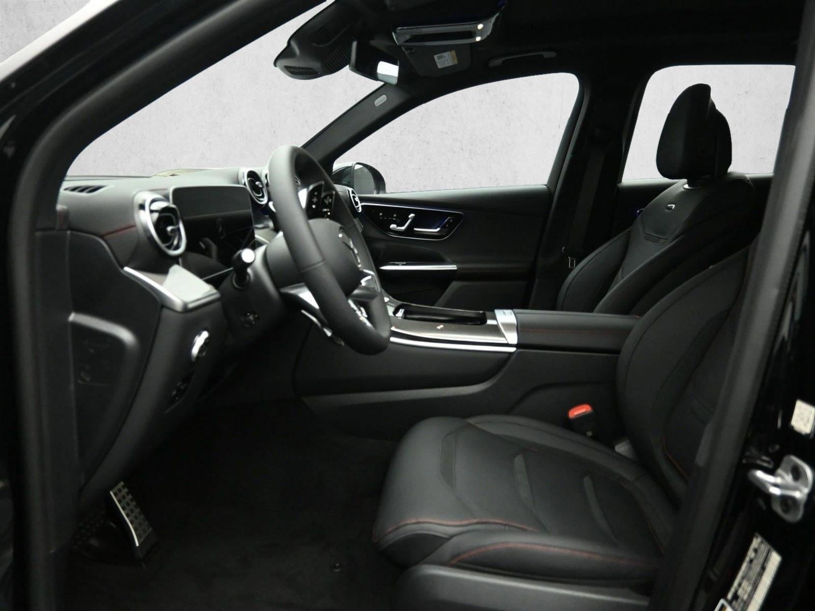 2026 Mercedes-Benz GLC AMG GLC43 - Photo 8