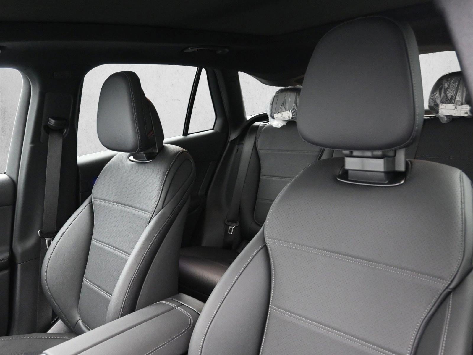 2025 MERCEDES-BENZ GLC-CLASS - Image 9