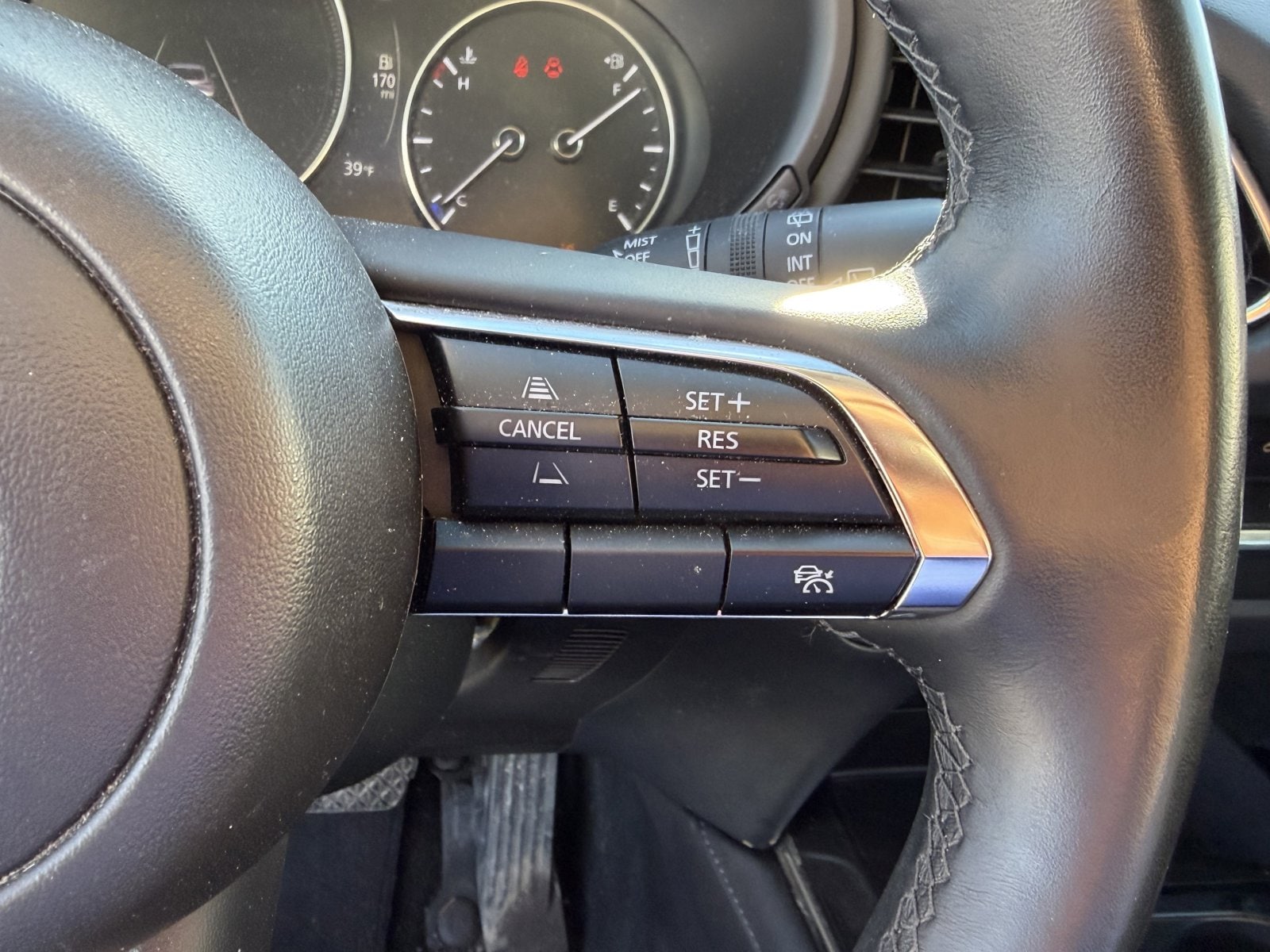 2025 MAZDA CX-30 - Image 14