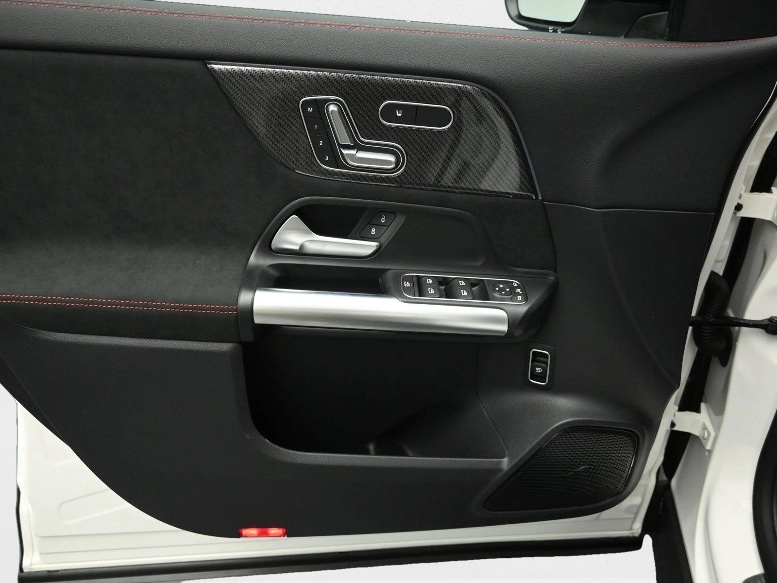 2026 MERCEDES-BENZ GLA-CLASS - Image 19