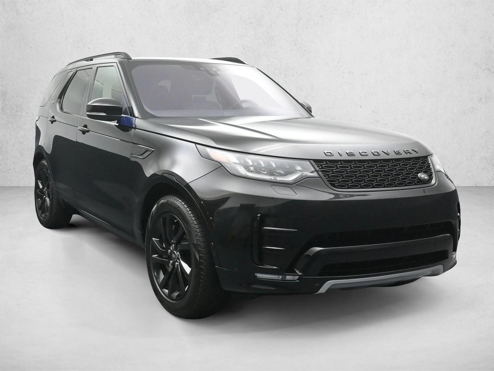 2020 Land Rover Discovery Landmark photo 2