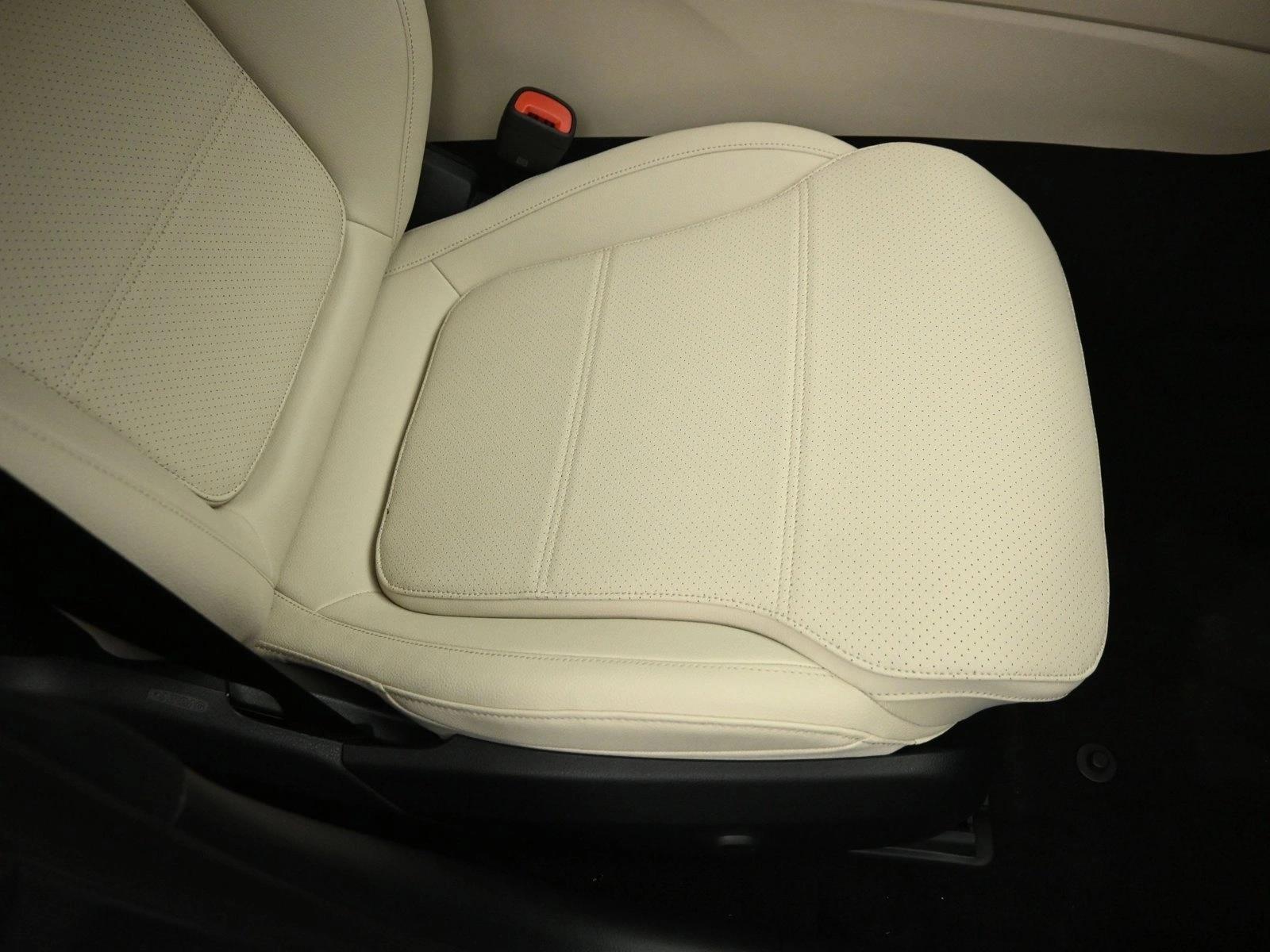 2026 MERCEDES-BENZ C-CLASS - Image 22