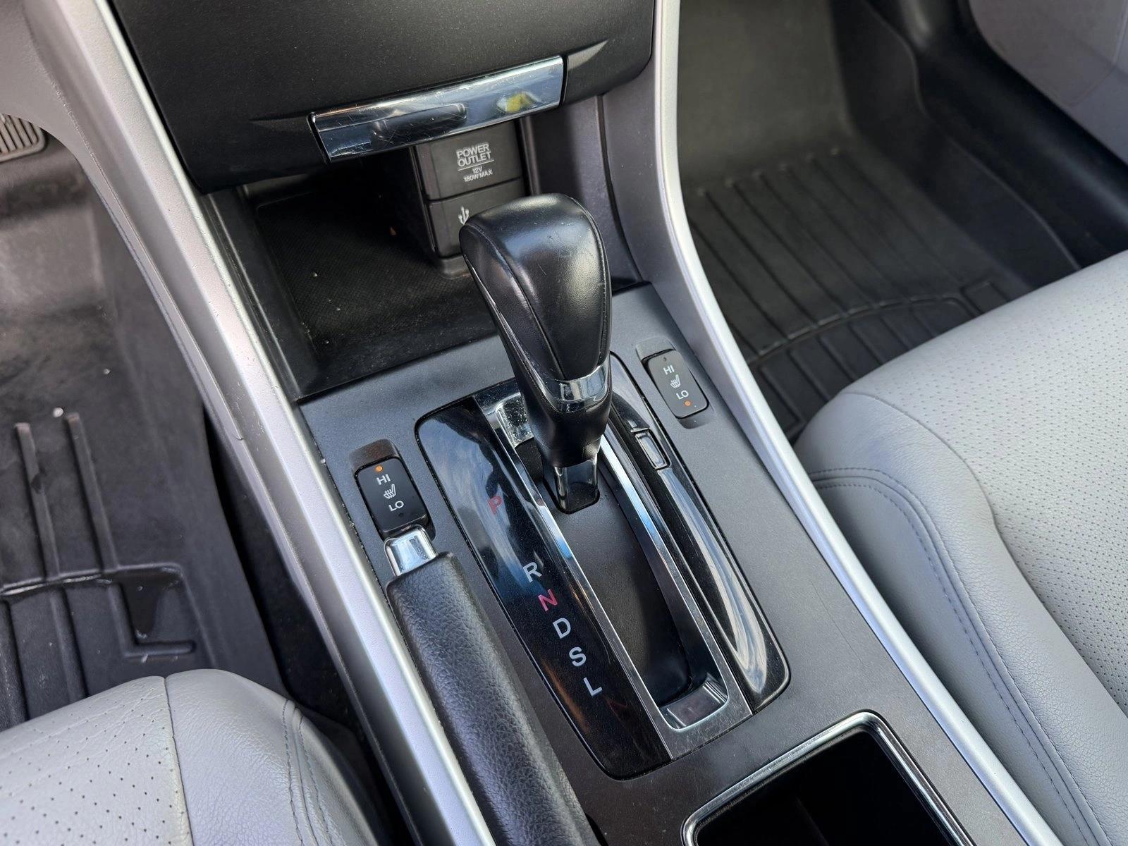 2013 HONDA ACCORD - Image 18