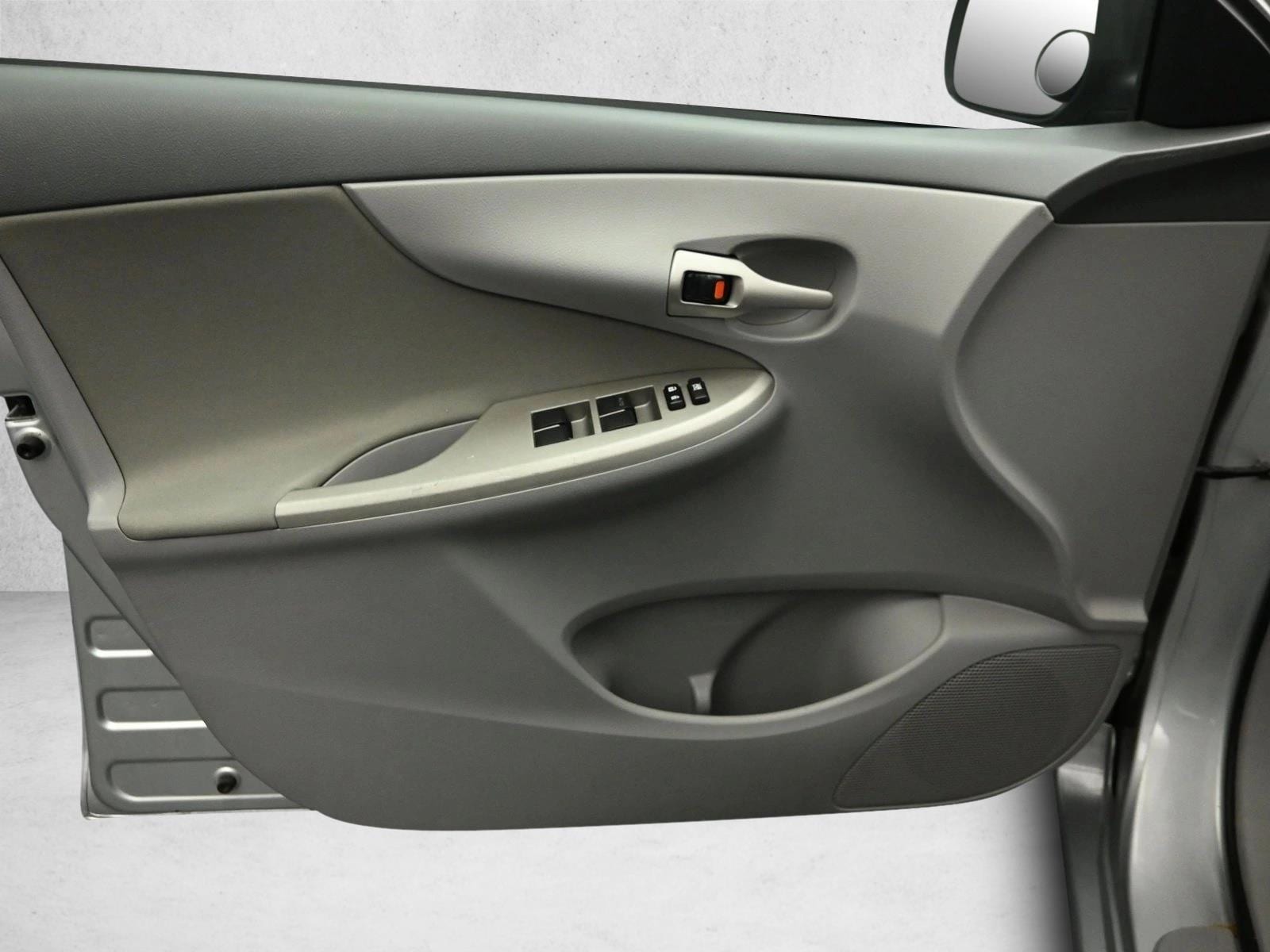 2010 TOYOTA COROLLA - Image 17