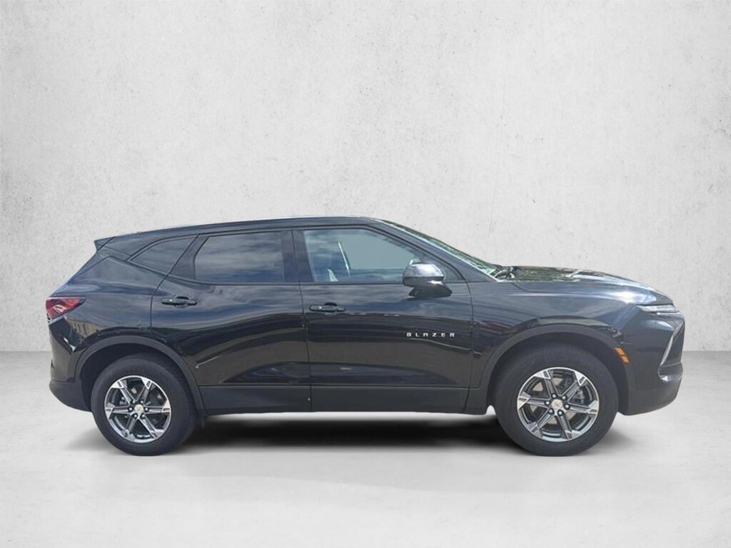 Used 2023 Chevrolet Blazer LT w/2LT SUV
