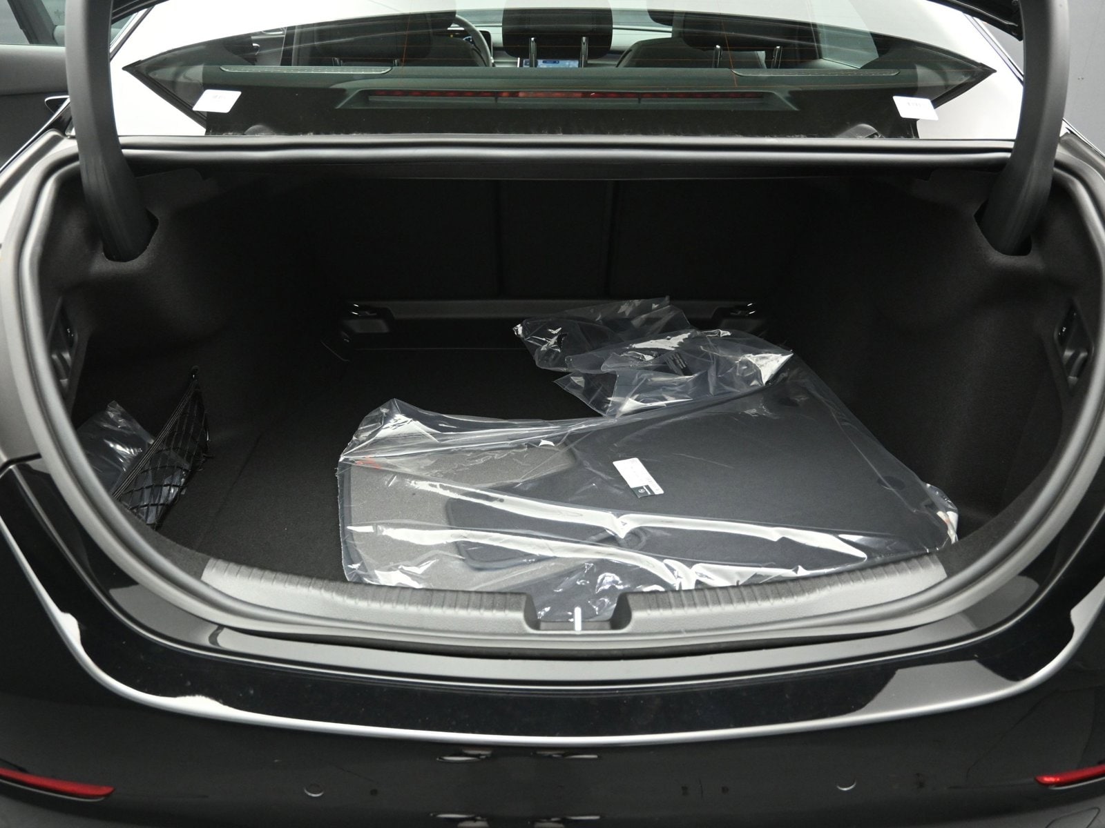 2025 MERCEDES-BENZ C-CLASS - Image 22