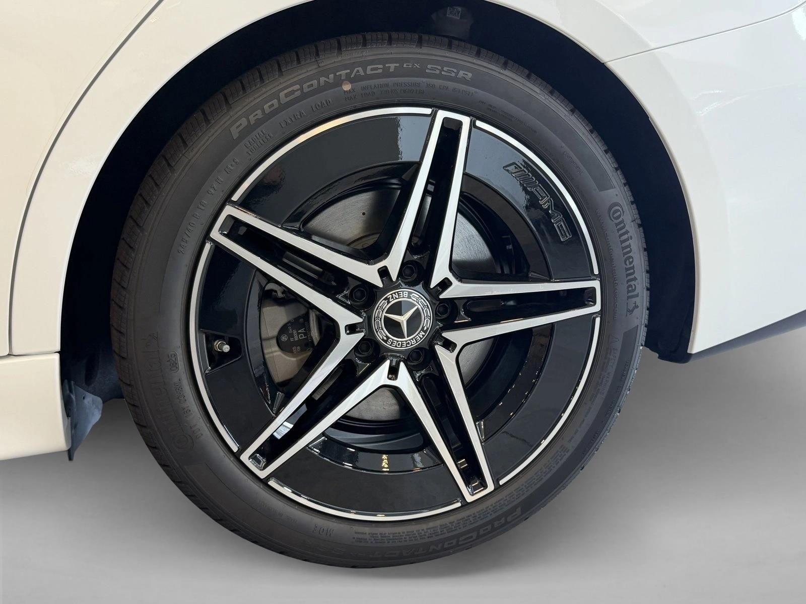 2026 Mercedes-Benz C-Class Sedan C 300 - Photo 7