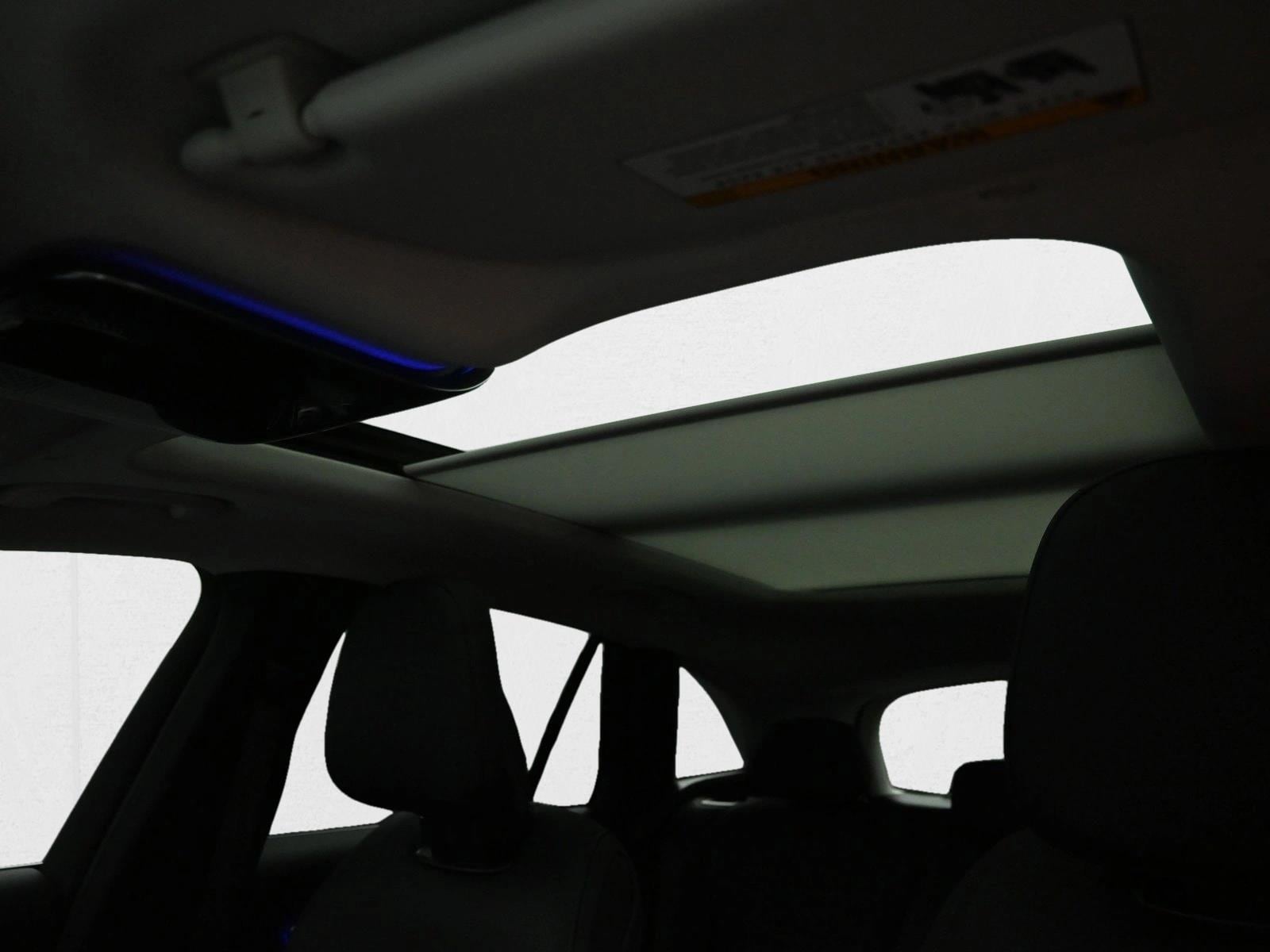 2025 MERCEDES-BENZ GLC-CLASS - Image 17