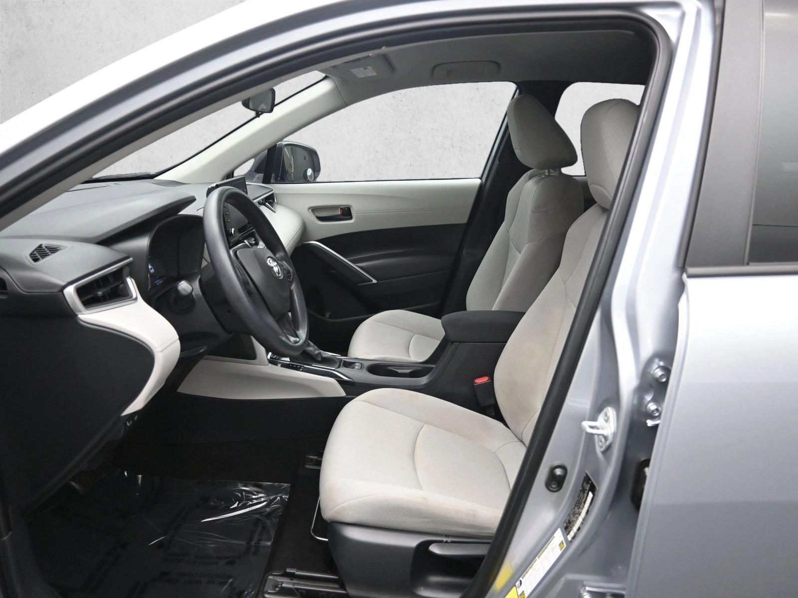 2022 TOYOTA COROLLA CROSS - Image 9