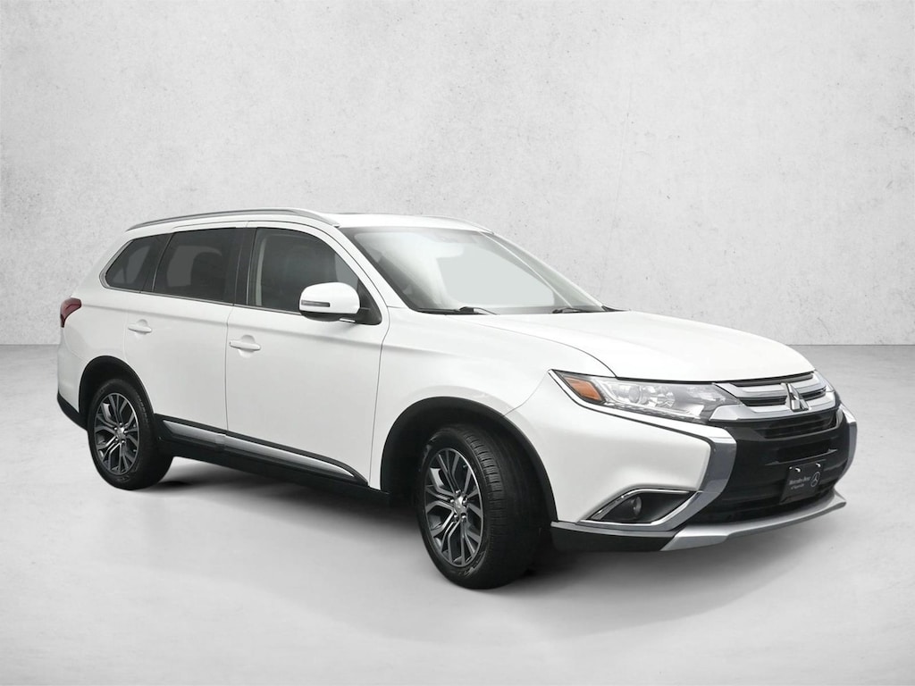 Used 2017 Mitsubishi Outlander SEL CUV