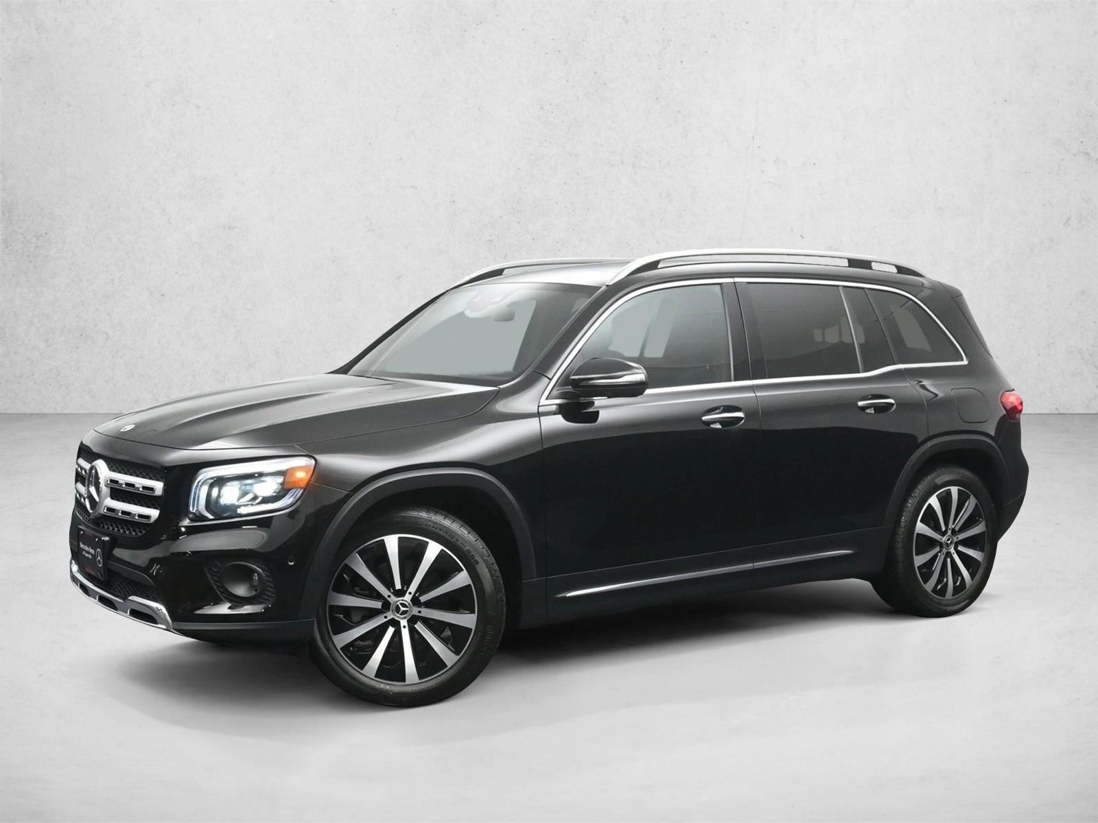 2023 Mercedes-Benz GLB GLB 250 4MATIC's photo