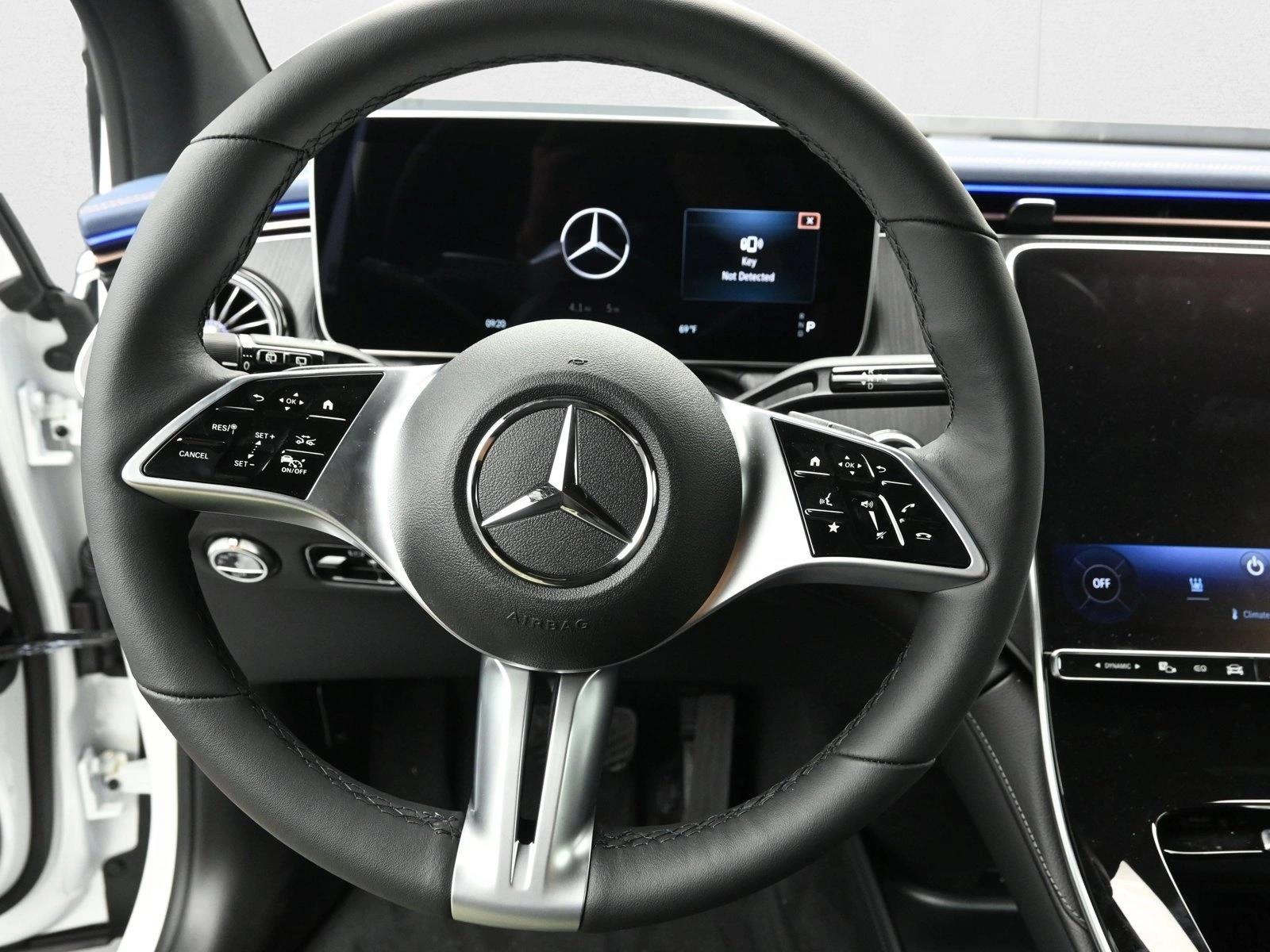 2025 MERCEDES-BENZ EQE-CLASS SUV - Image 13