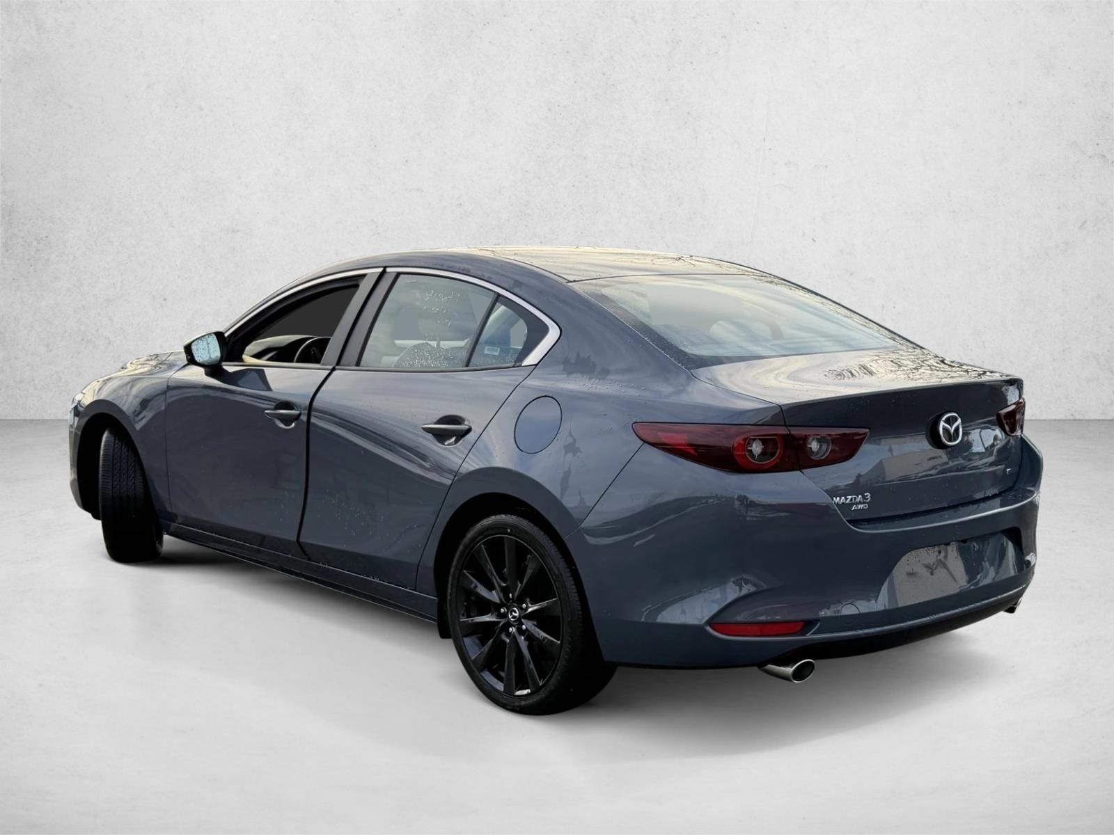 2025 MAZDA MAZDA3 - Image 7