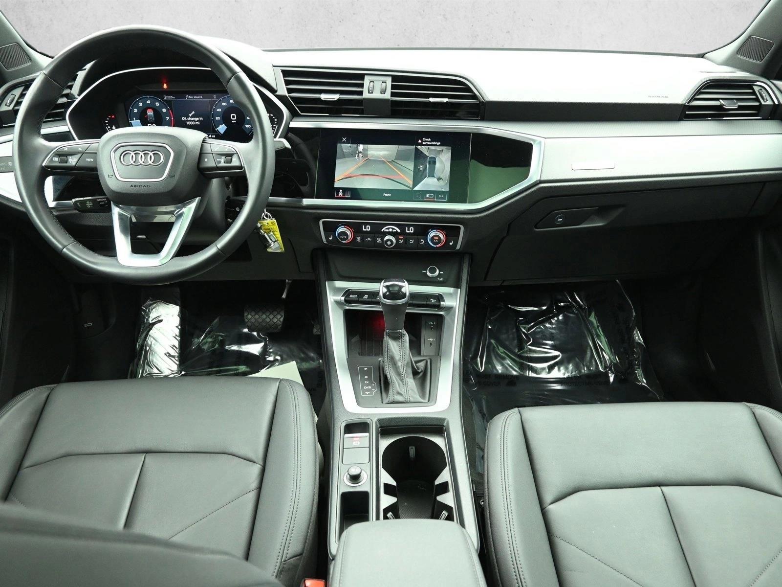 2022 AUDI Q3 - Image 21