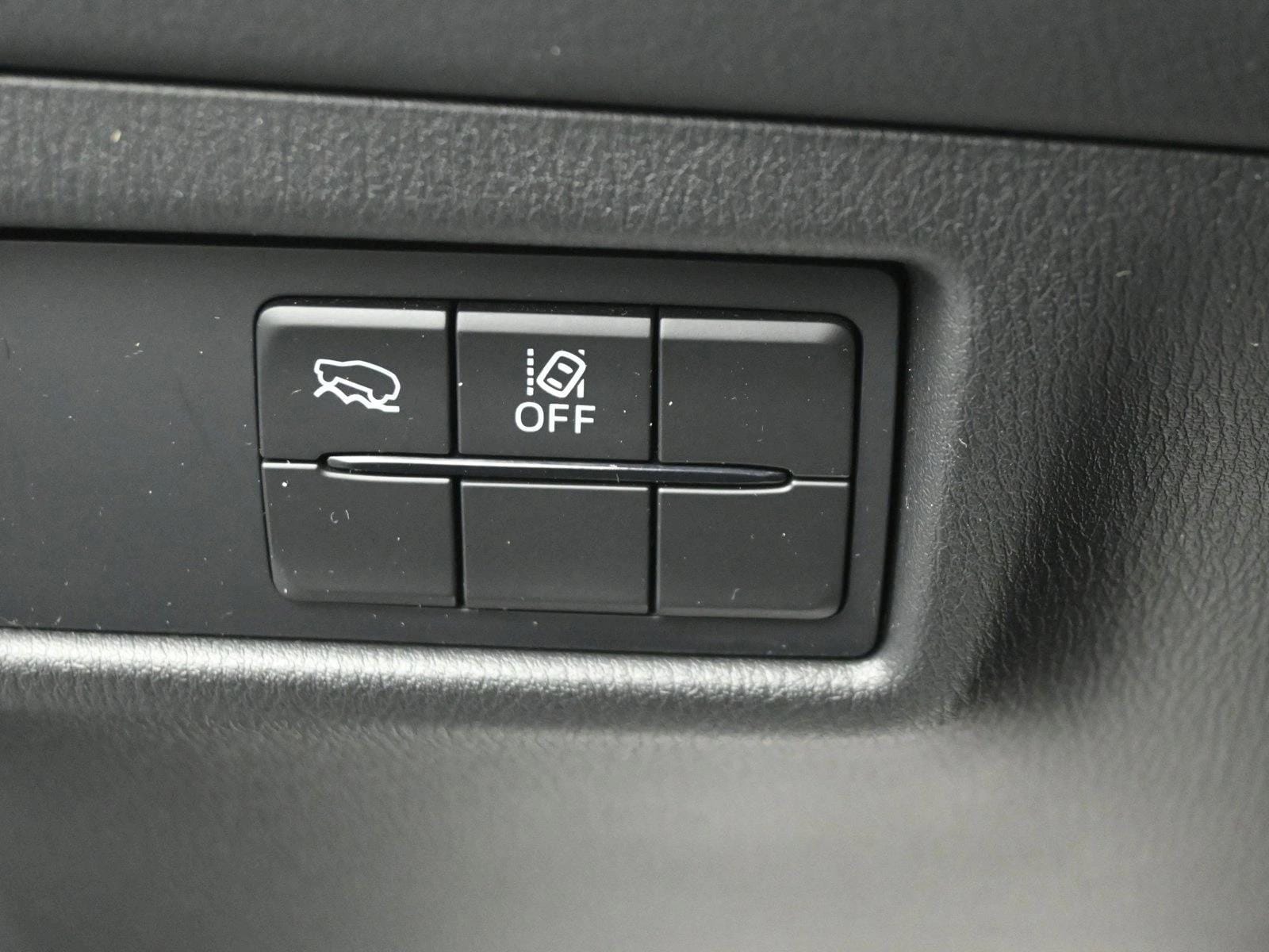 2023 MAZDA CX-5 - Image 18