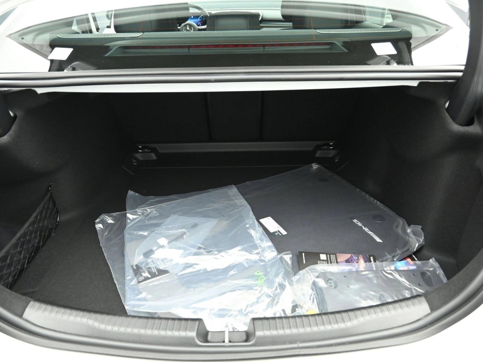 2025 MERCEDES-BENZ C-CLASS - Image 23