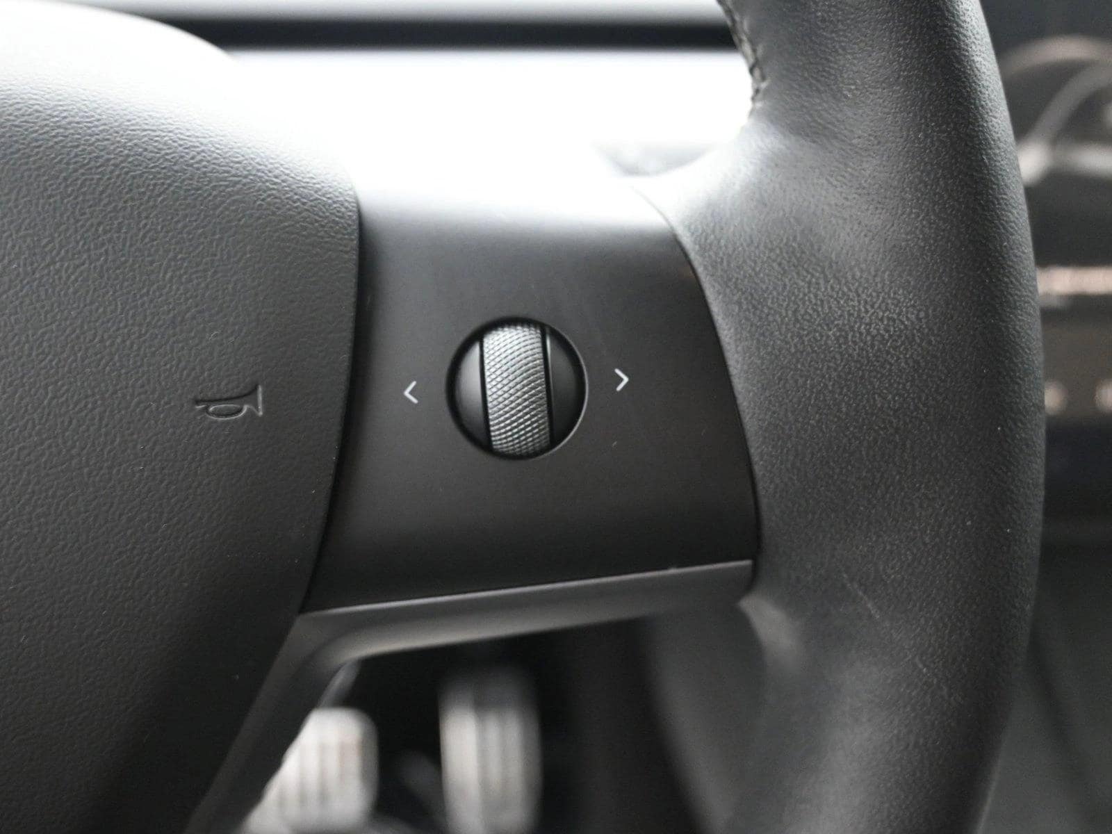 2021 TESLA MODEL Y - Image 11