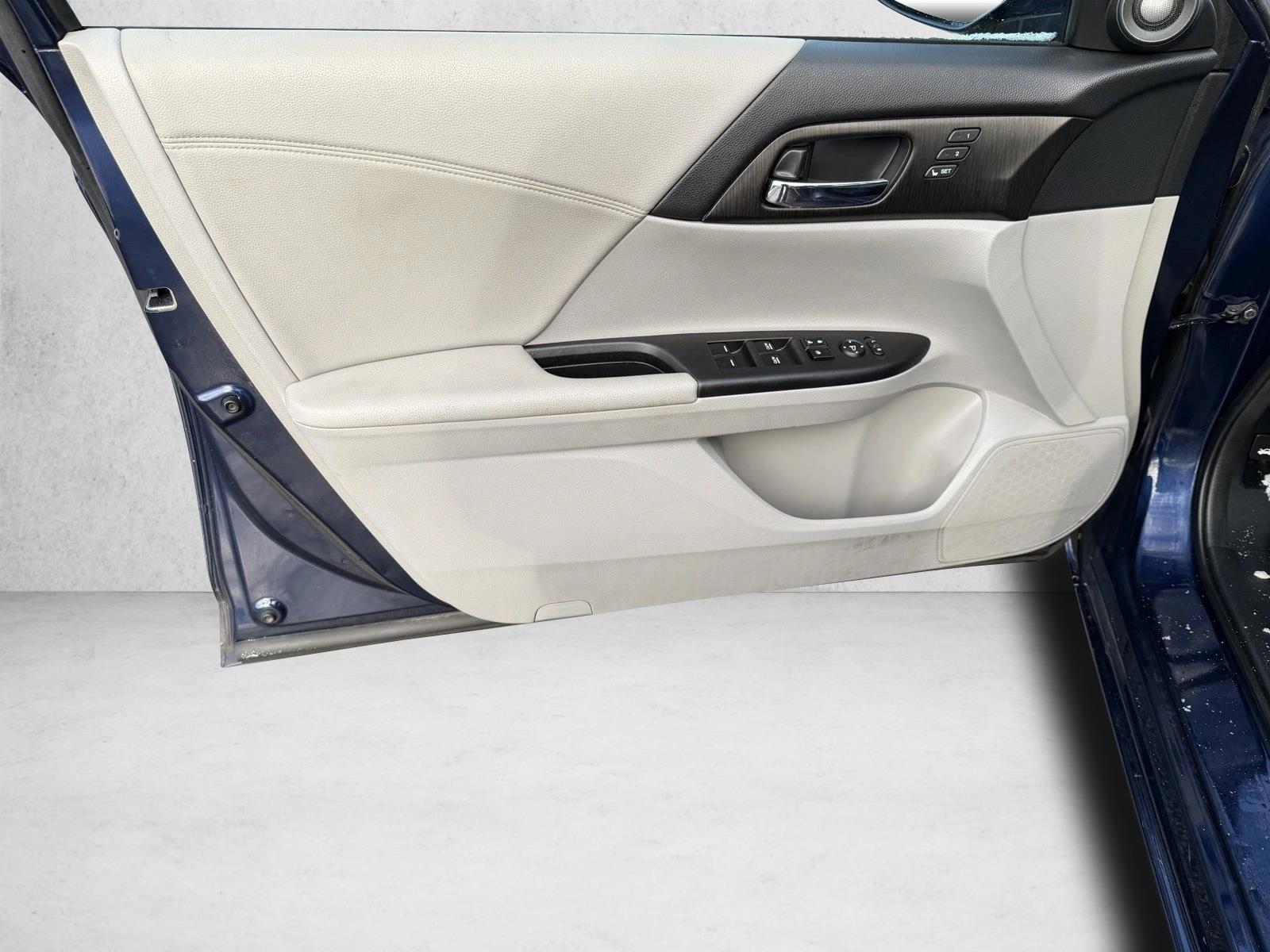 2013 HONDA ACCORD - Image 10