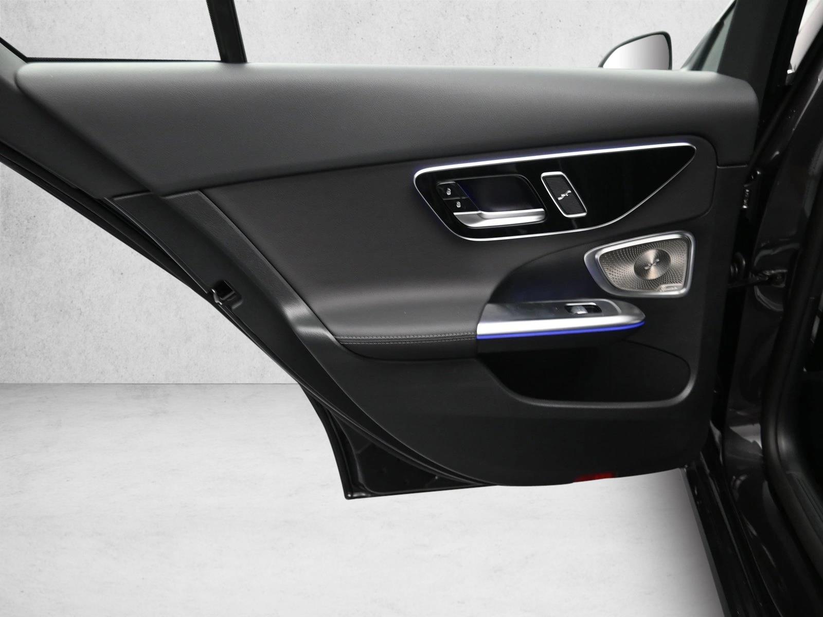 2025 MERCEDES-BENZ C-CLASS - Image 21