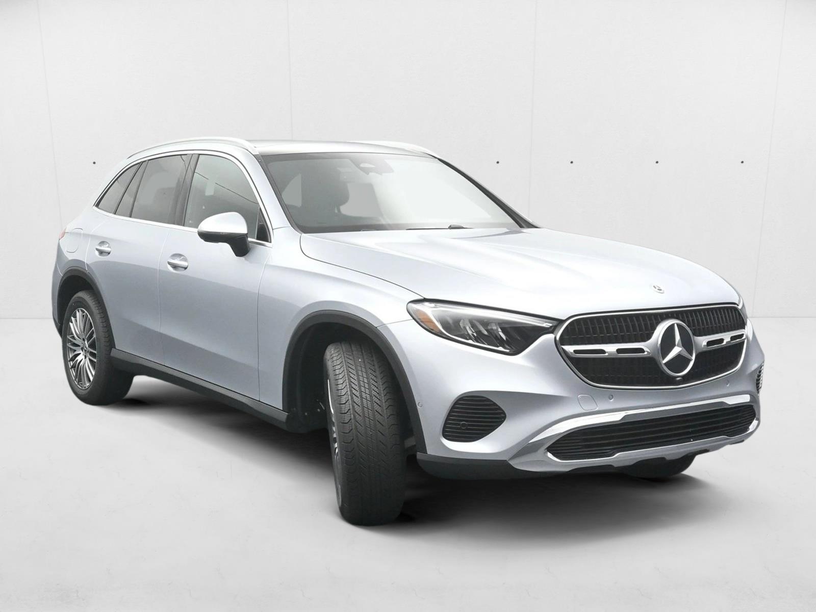2025 Mercedes Benz GLC 300 4MATIC photo 4