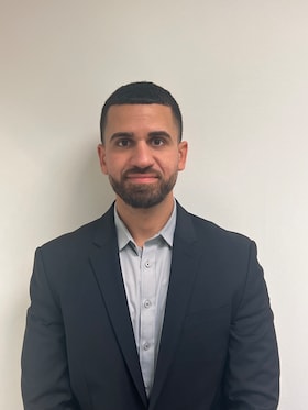 Staff member Moe Salah from ID_7c0ee6d8868c