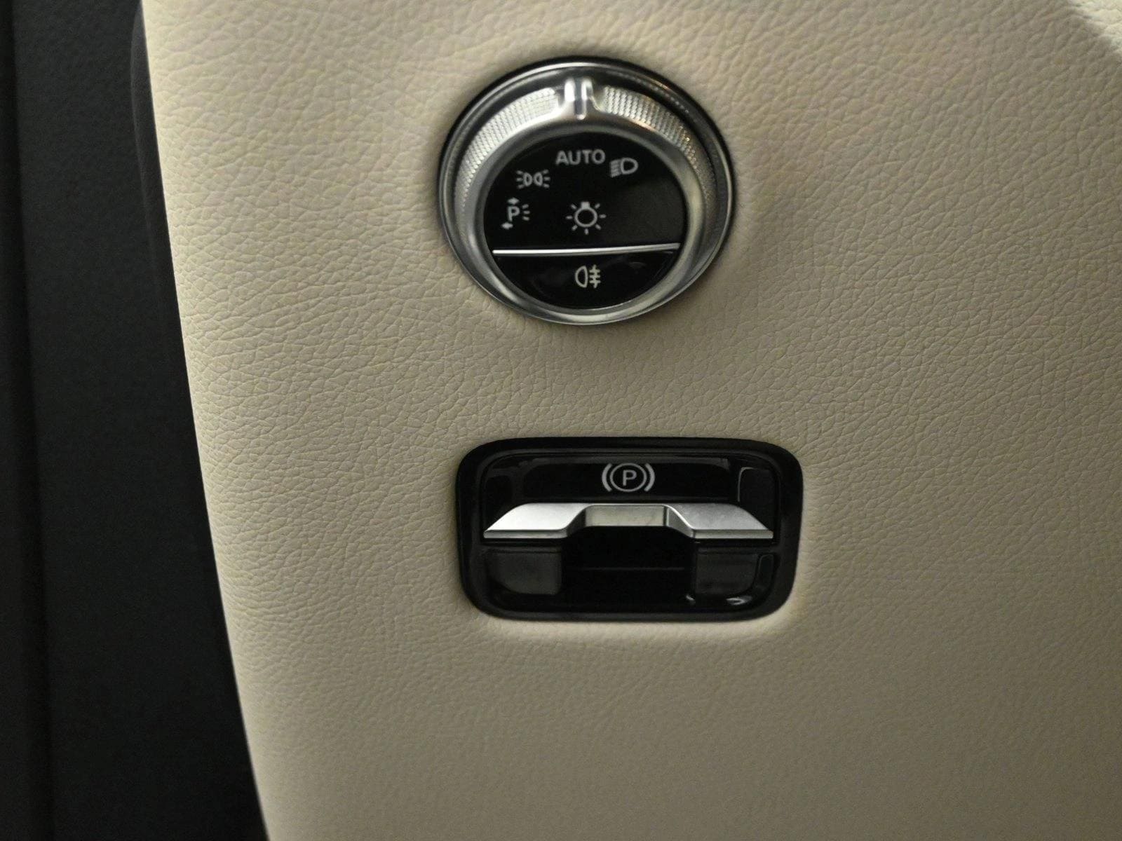 2026 MERCEDES-BENZ GLC-CLASS - Image 10