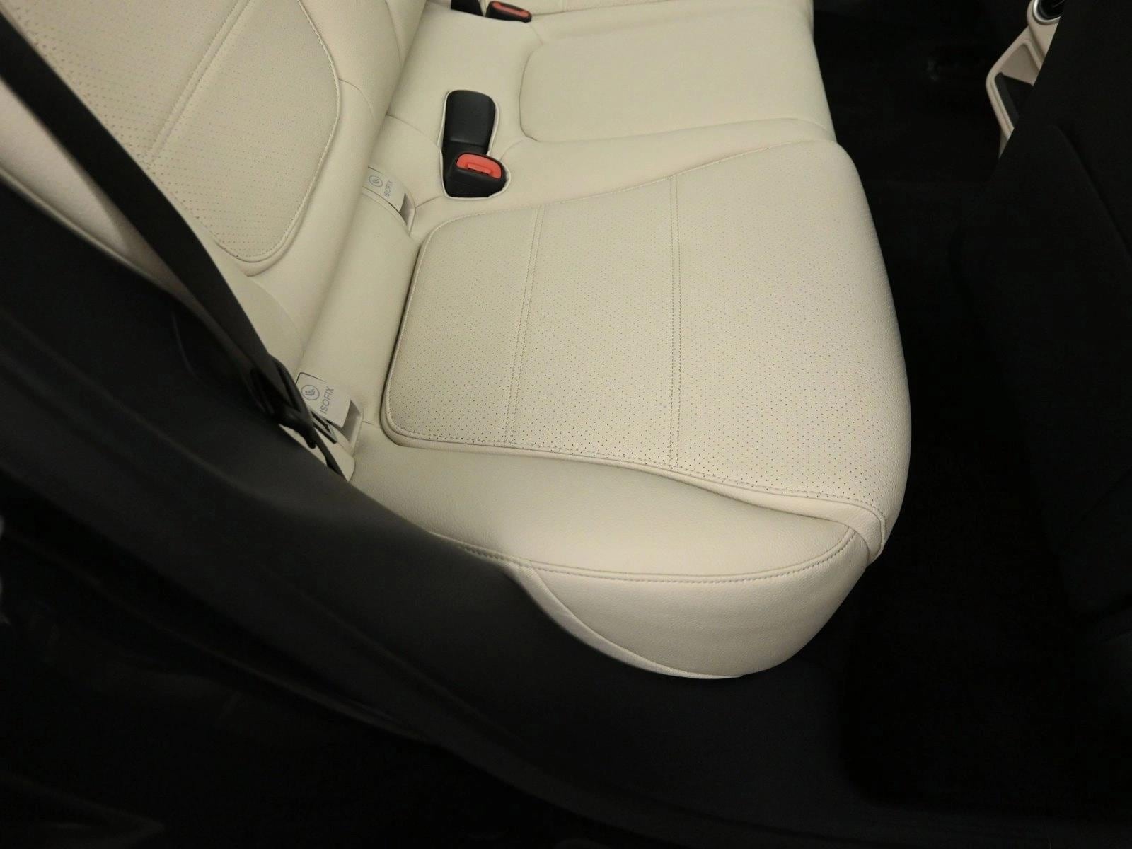 2026 MERCEDES-BENZ GLC-CLASS - Image 25