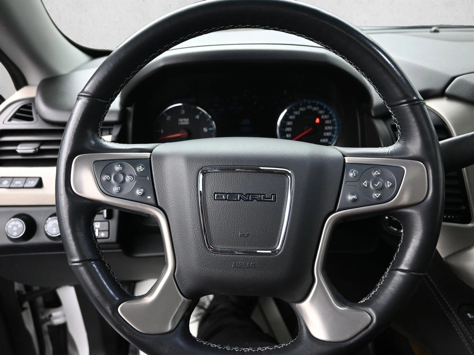 2020 GMC YUKON - Image 15