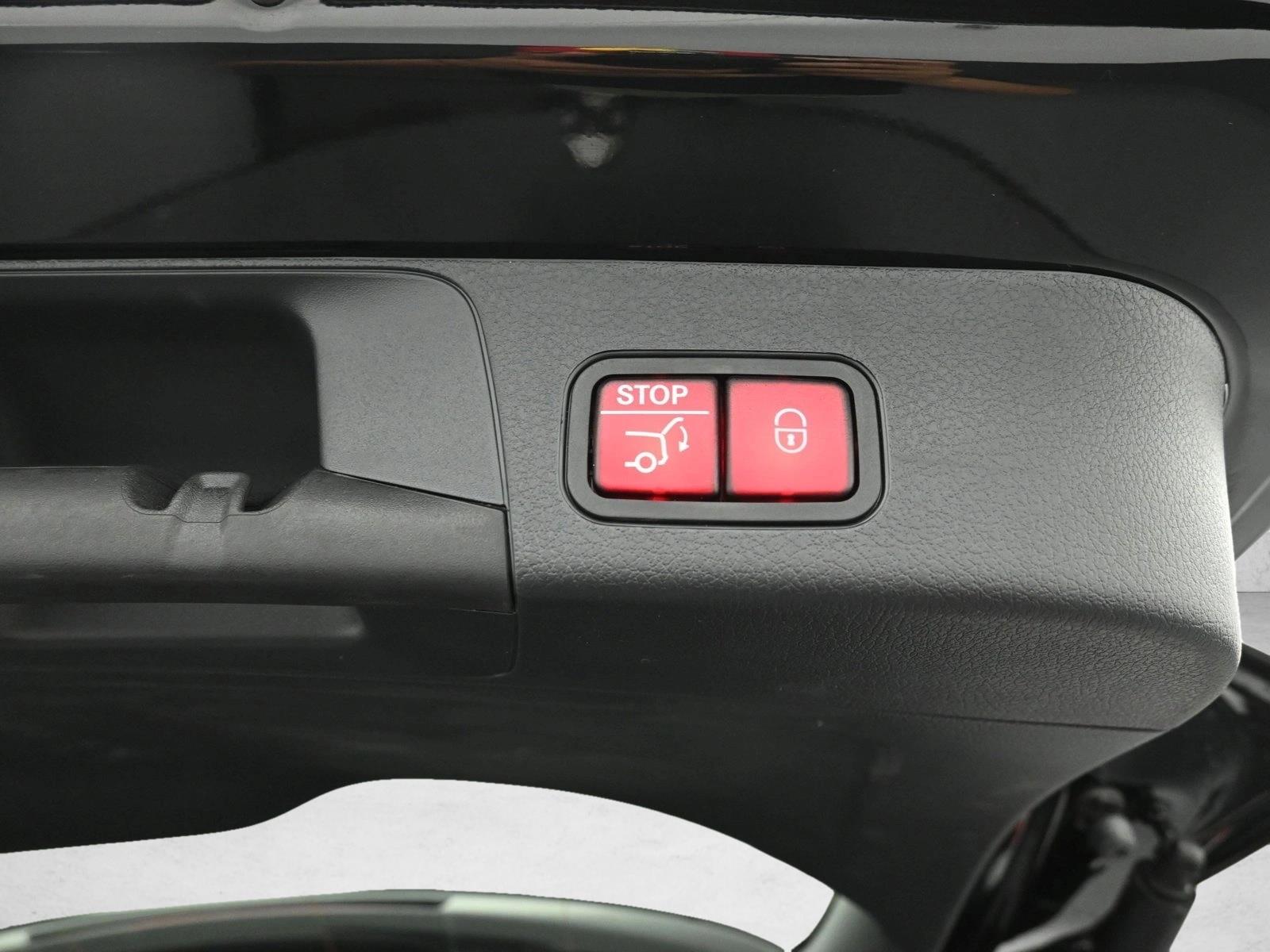 2025 MERCEDES-BENZ GLB-CLASS - Image 25