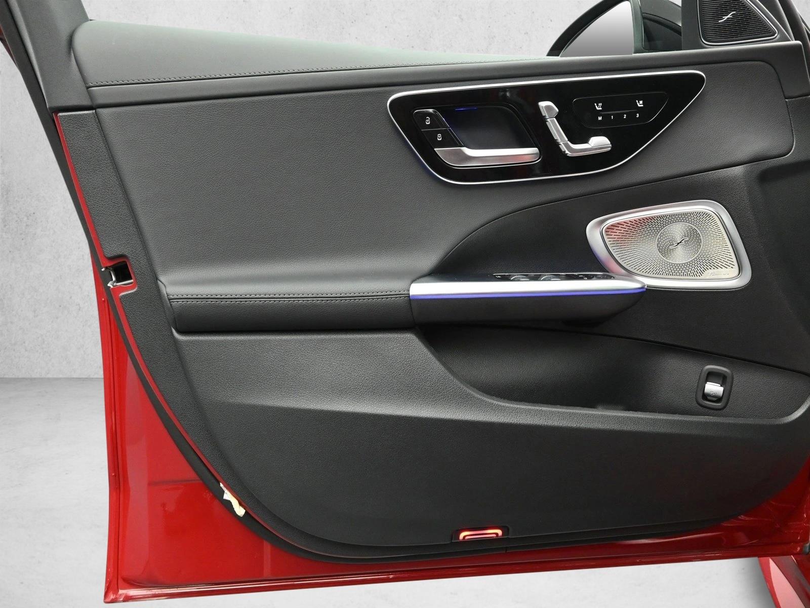 2025 MERCEDES-BENZ C-CLASS - Image 19