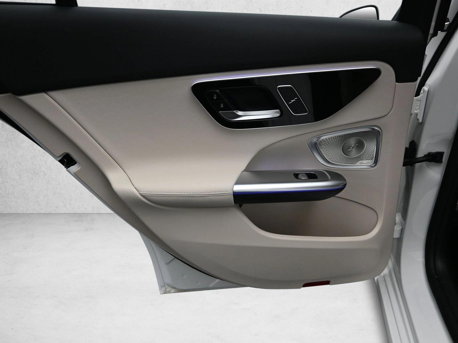 2025 MERCEDES-BENZ C-CLASS - Image 22