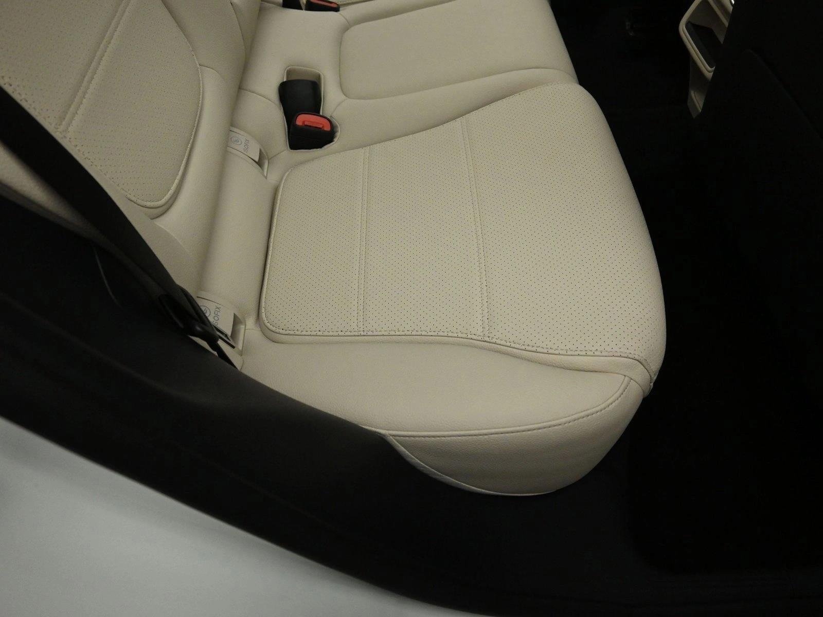 2025 MERCEDES-BENZ GLC-CLASS - Image 25