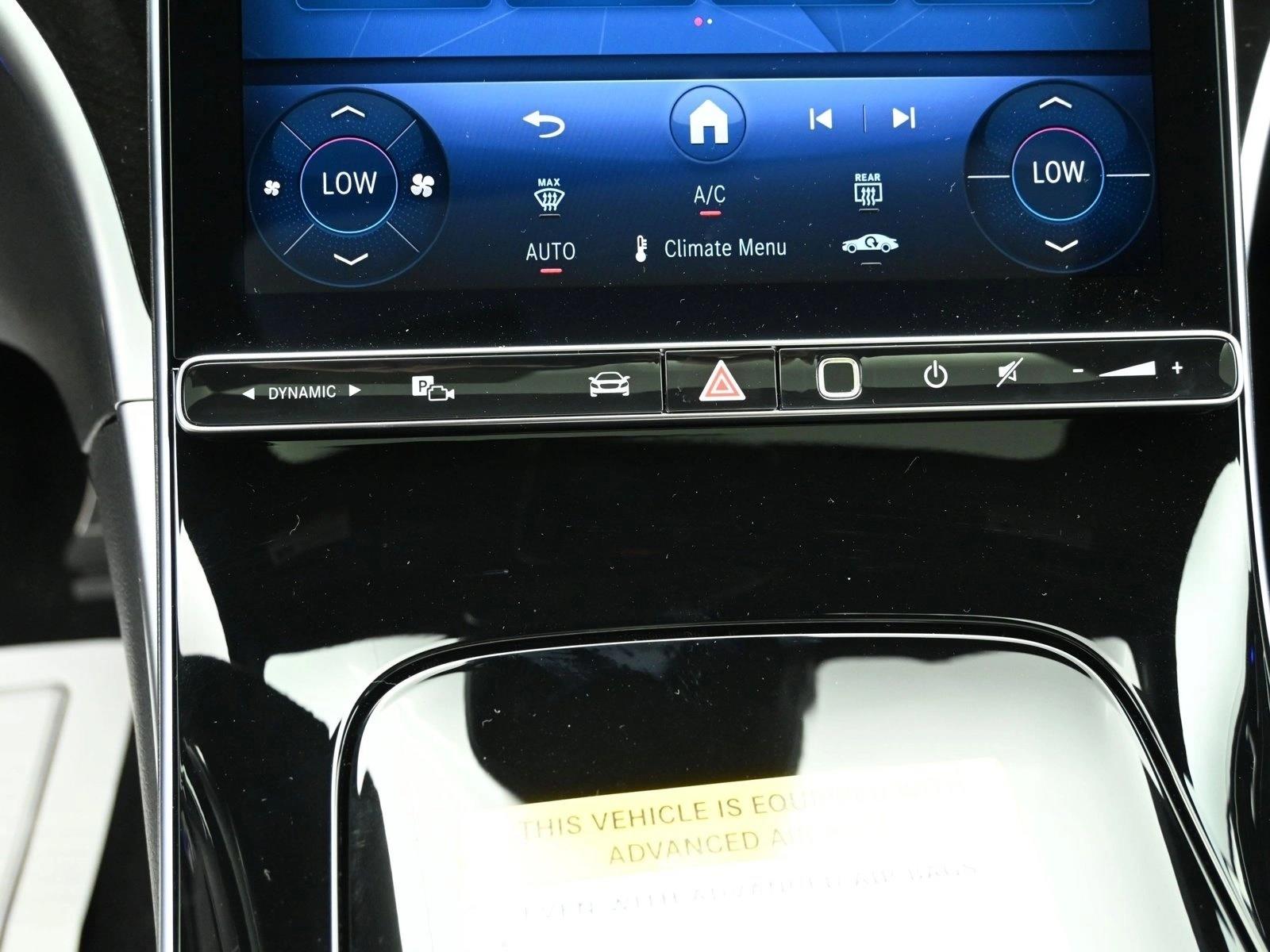 2025 MERCEDES-BENZ C-CLASS - Image 12