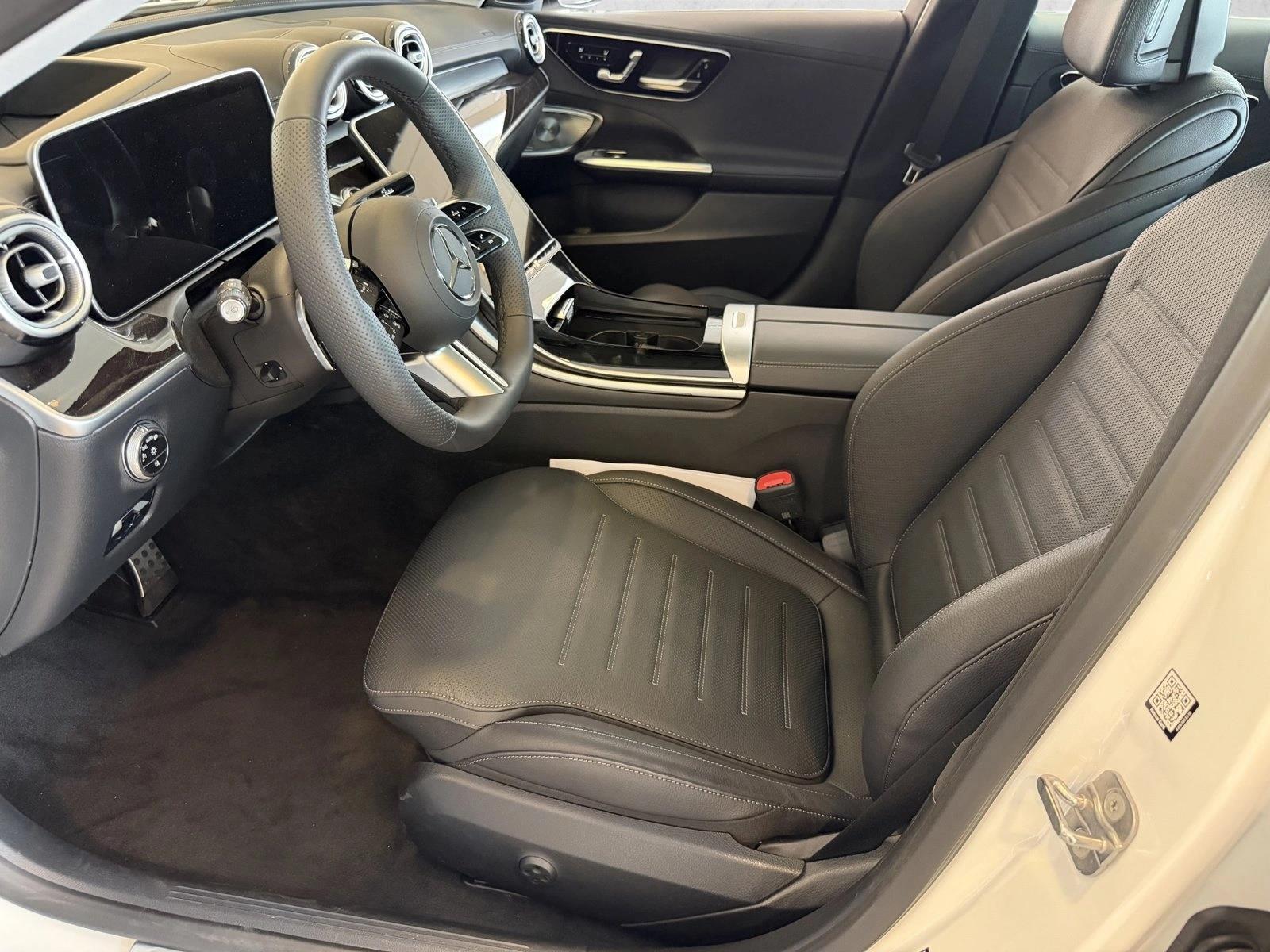 2026 Mercedes-Benz C-Class Sedan C 300 - Photo 9