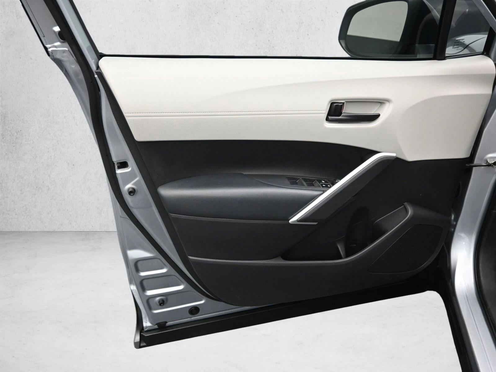 2022 TOYOTA COROLLA CROSS - Image 17