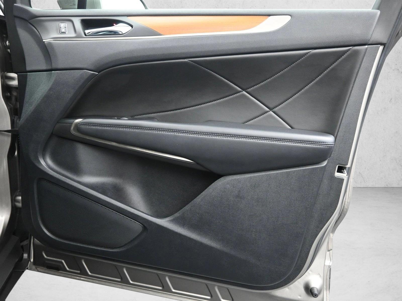 2017 LINCOLN MKC - Image 27