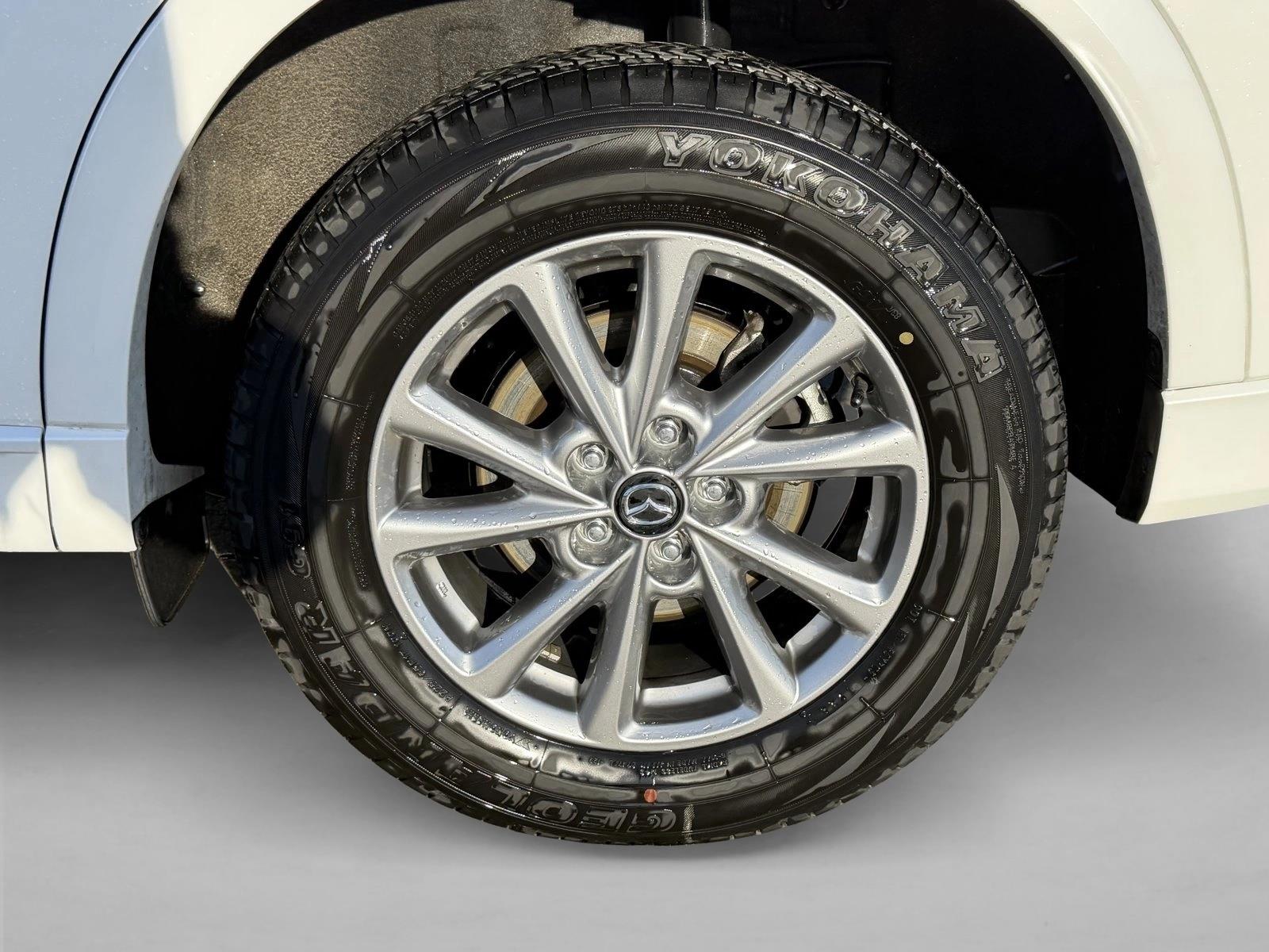 2025 MAZDA CX-5 - Image 8