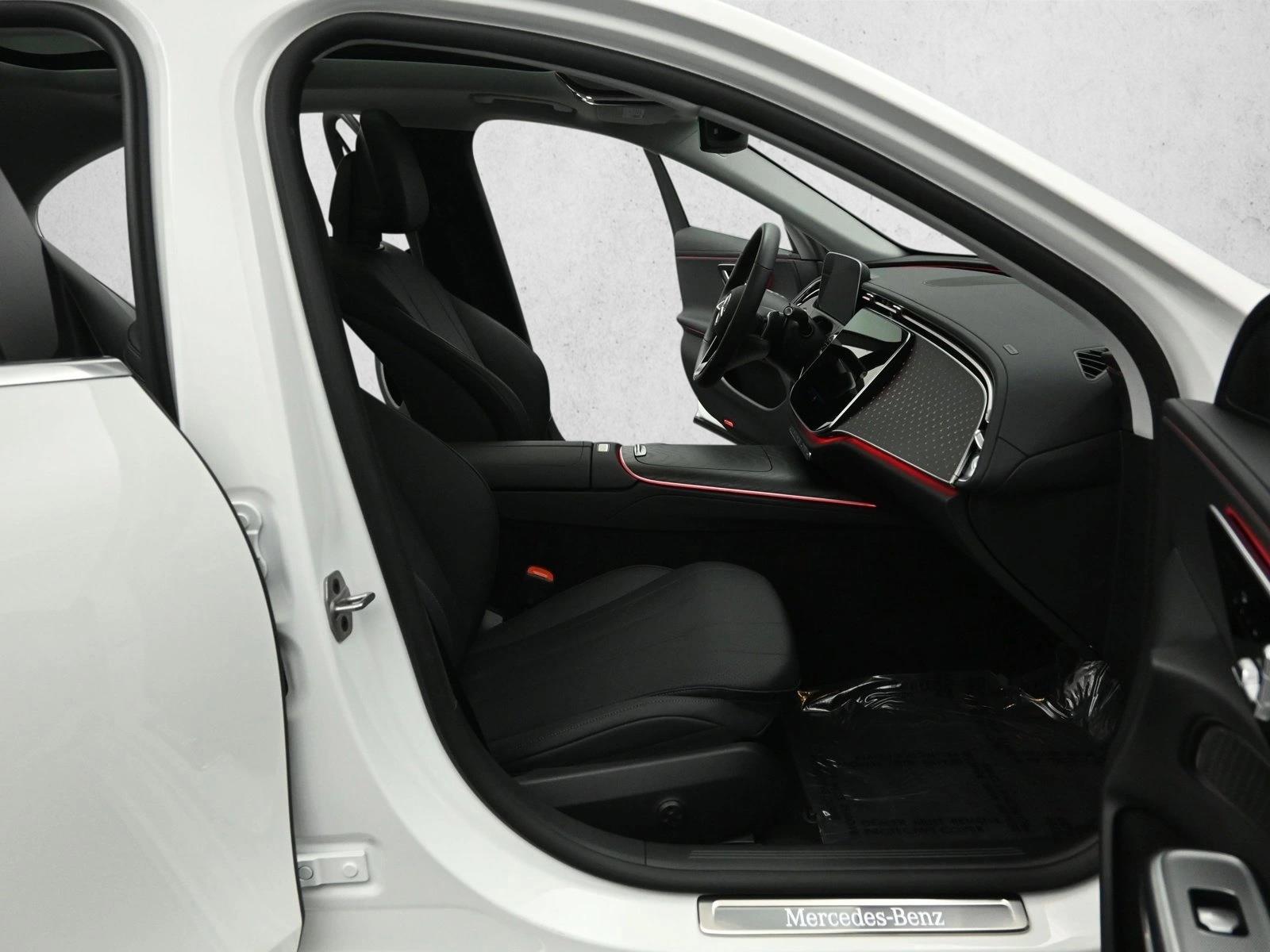 2025 MERCEDES-BENZ E-CLASS - Image 29