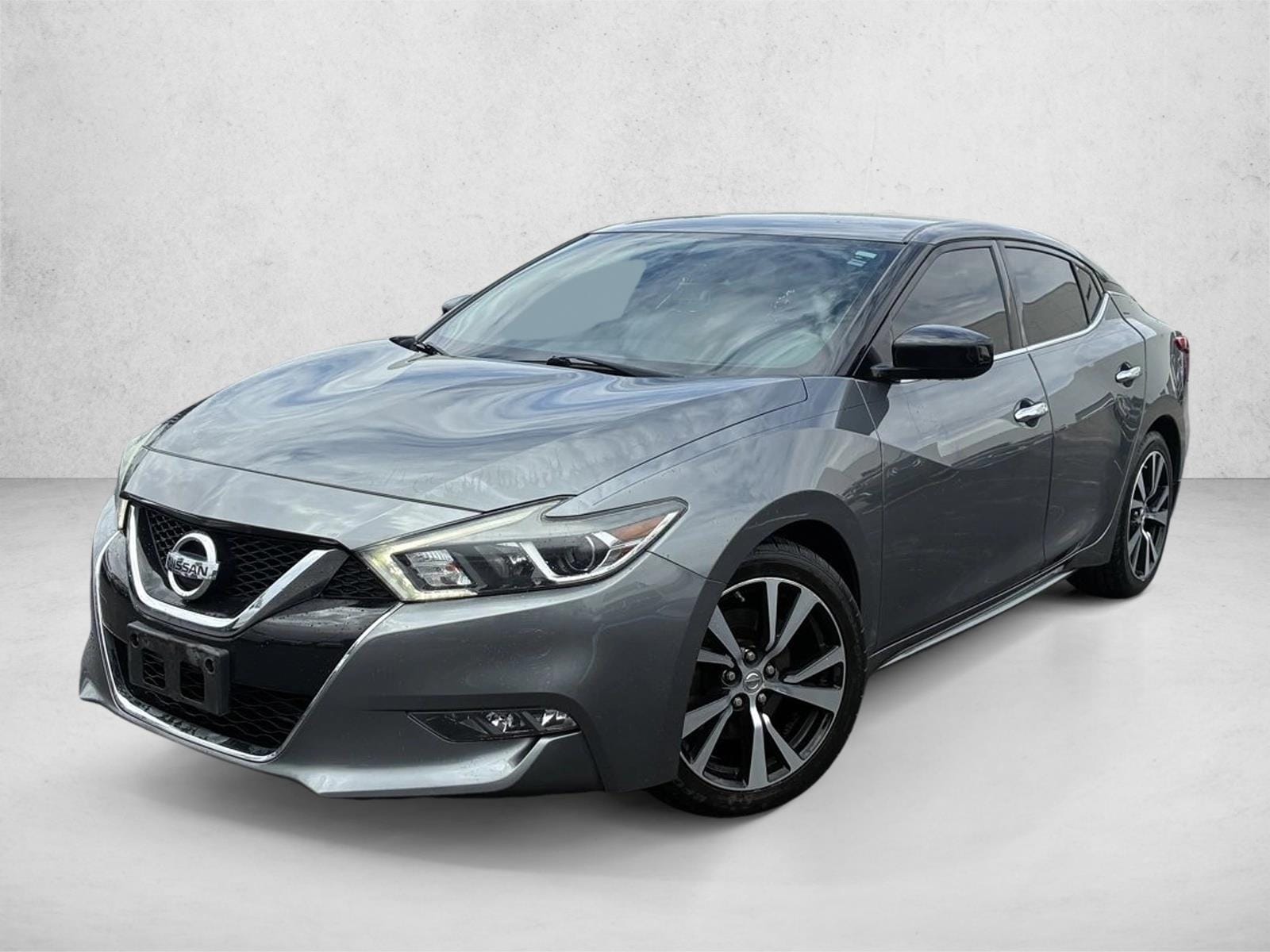 2018 Nissan Maxima S's photo