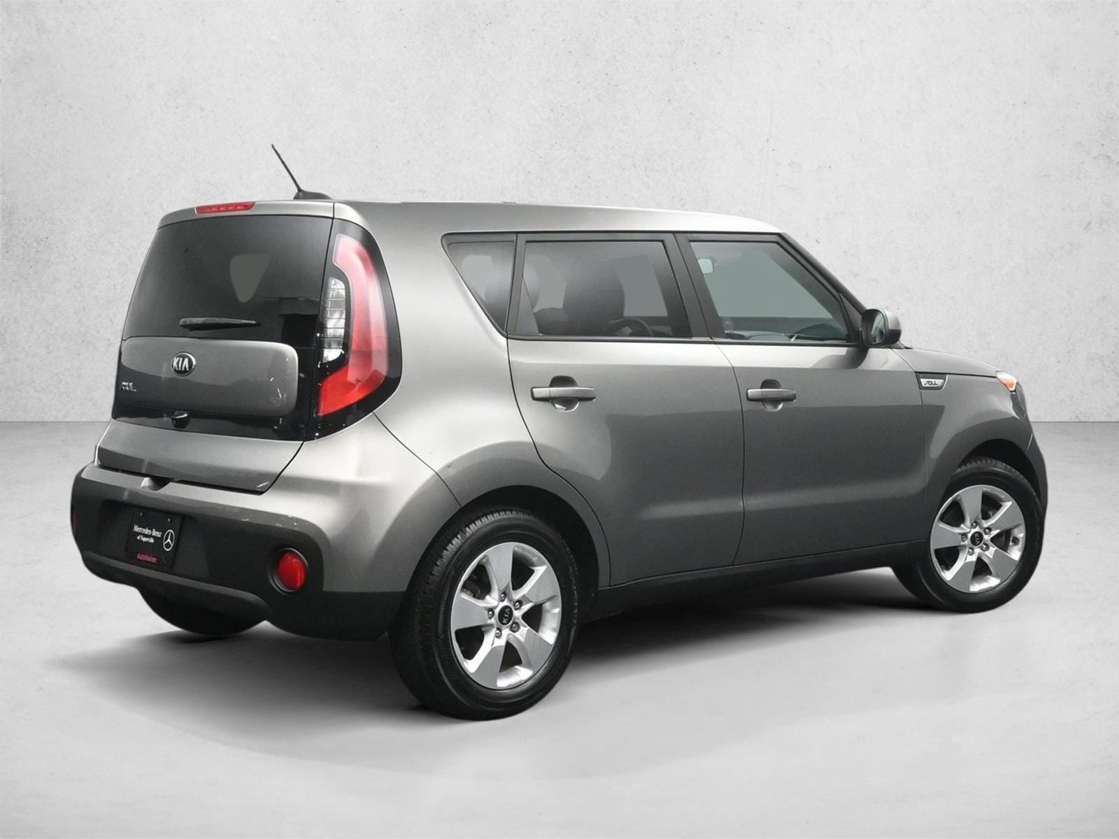 Used 2017 Kia Soul Base with VIN KNDJN2A25H7467483 for sale in Naperville, IL