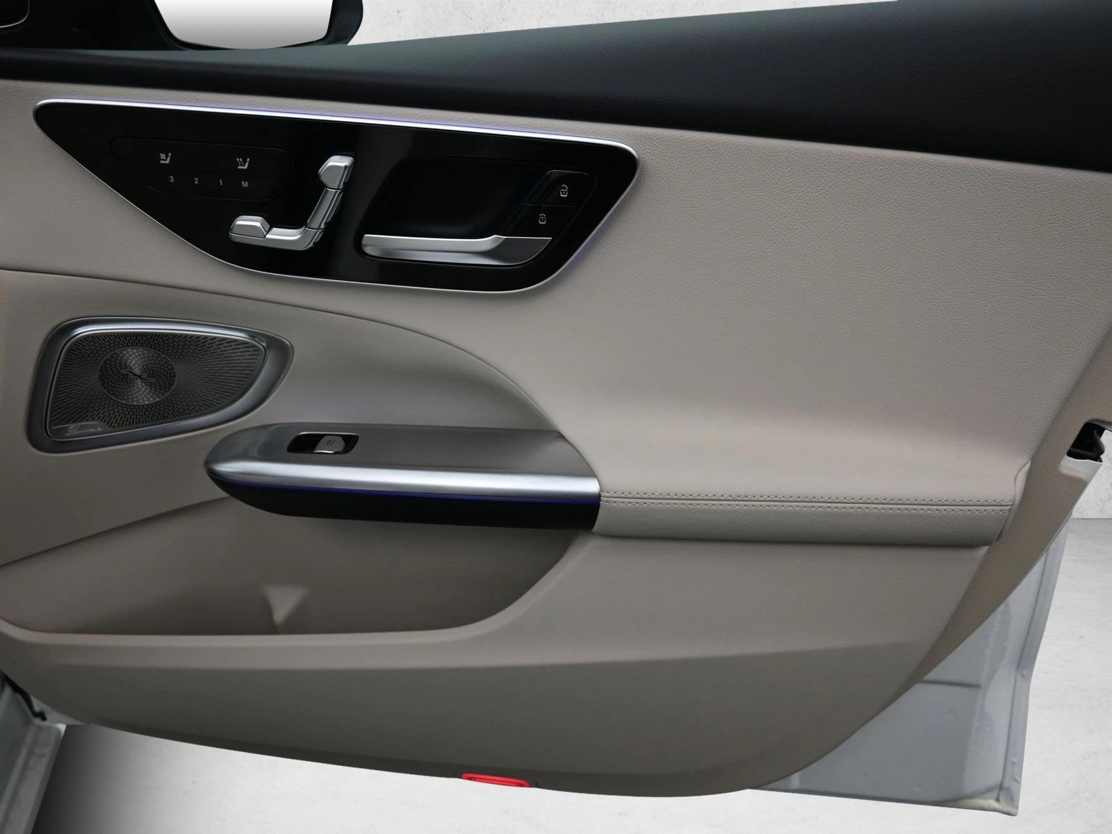 2025 MERCEDES-BENZ C-CLASS - Image 28