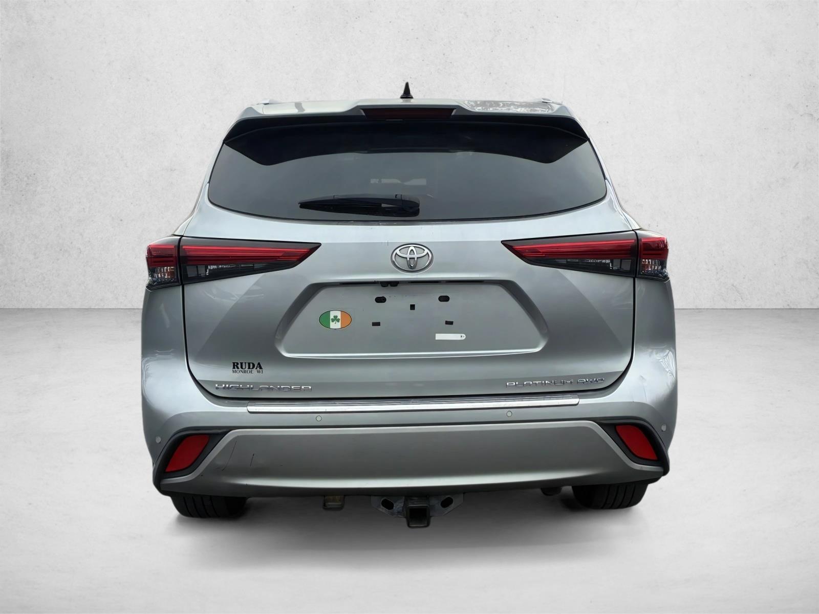 2020 TOYOTA HIGHLANDER - Image 4