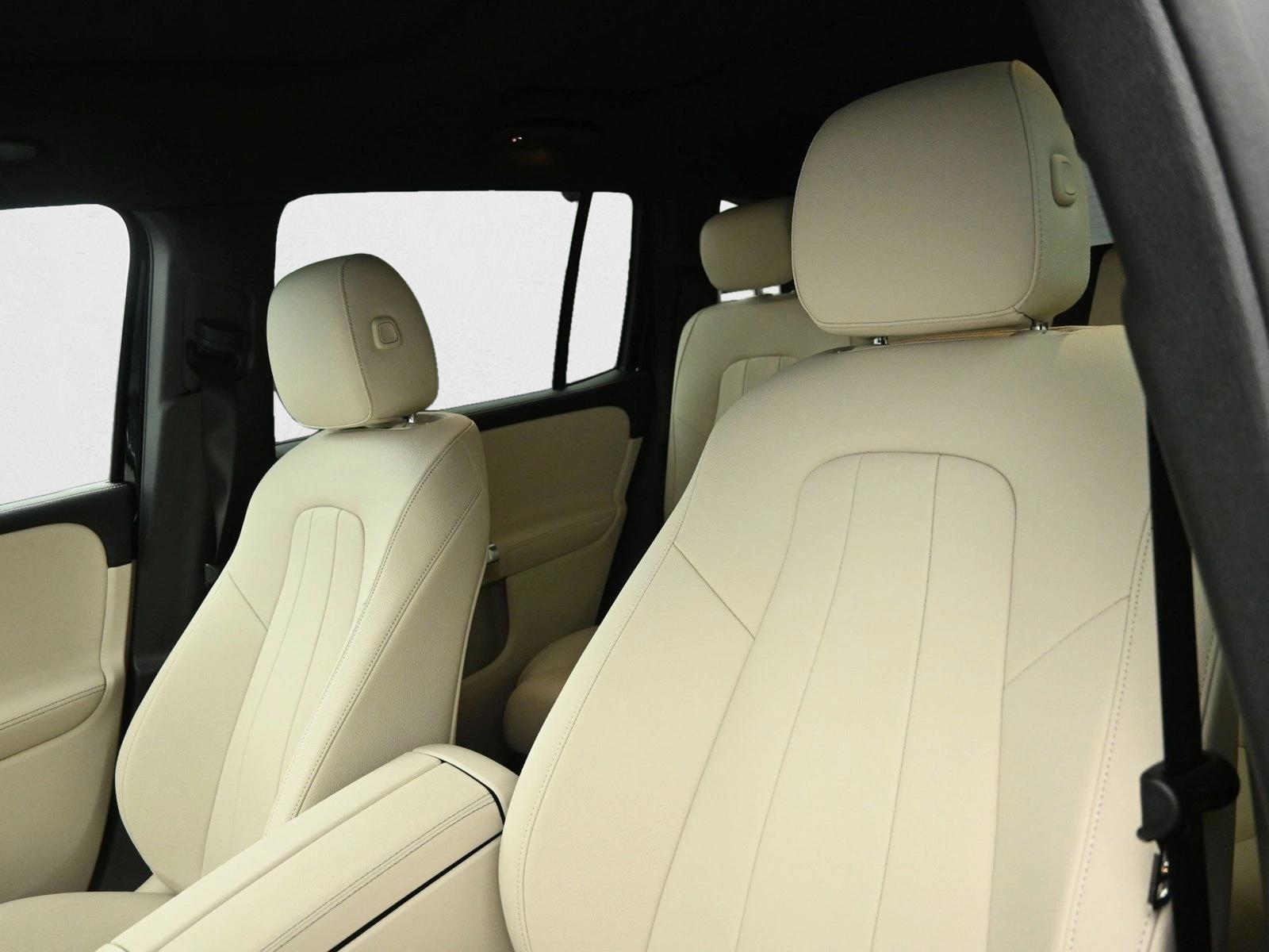 2025 MERCEDES-BENZ GLB-CLASS - Image 9