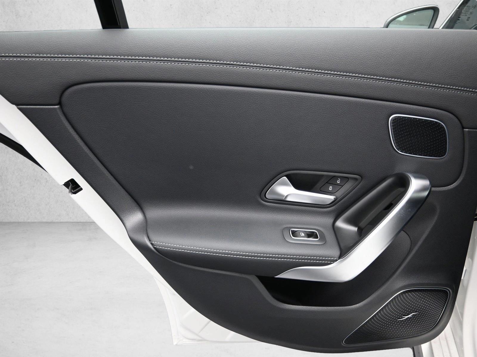 2025 MERCEDES-BENZ CLA-CLASS - Image 24