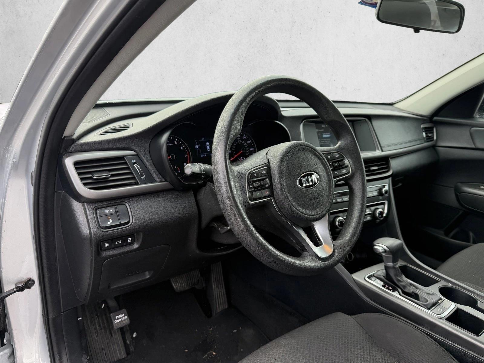 2018 KIA OPTIMA - Image 10