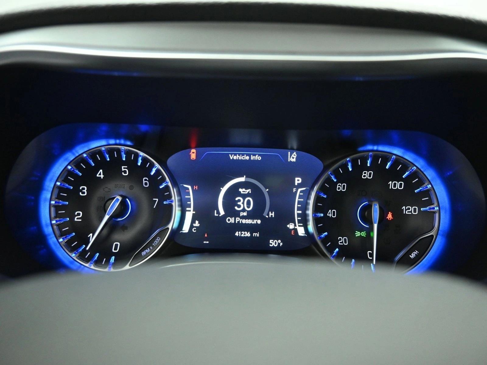 2025 CHRYSLER PACIFICA - Image 17