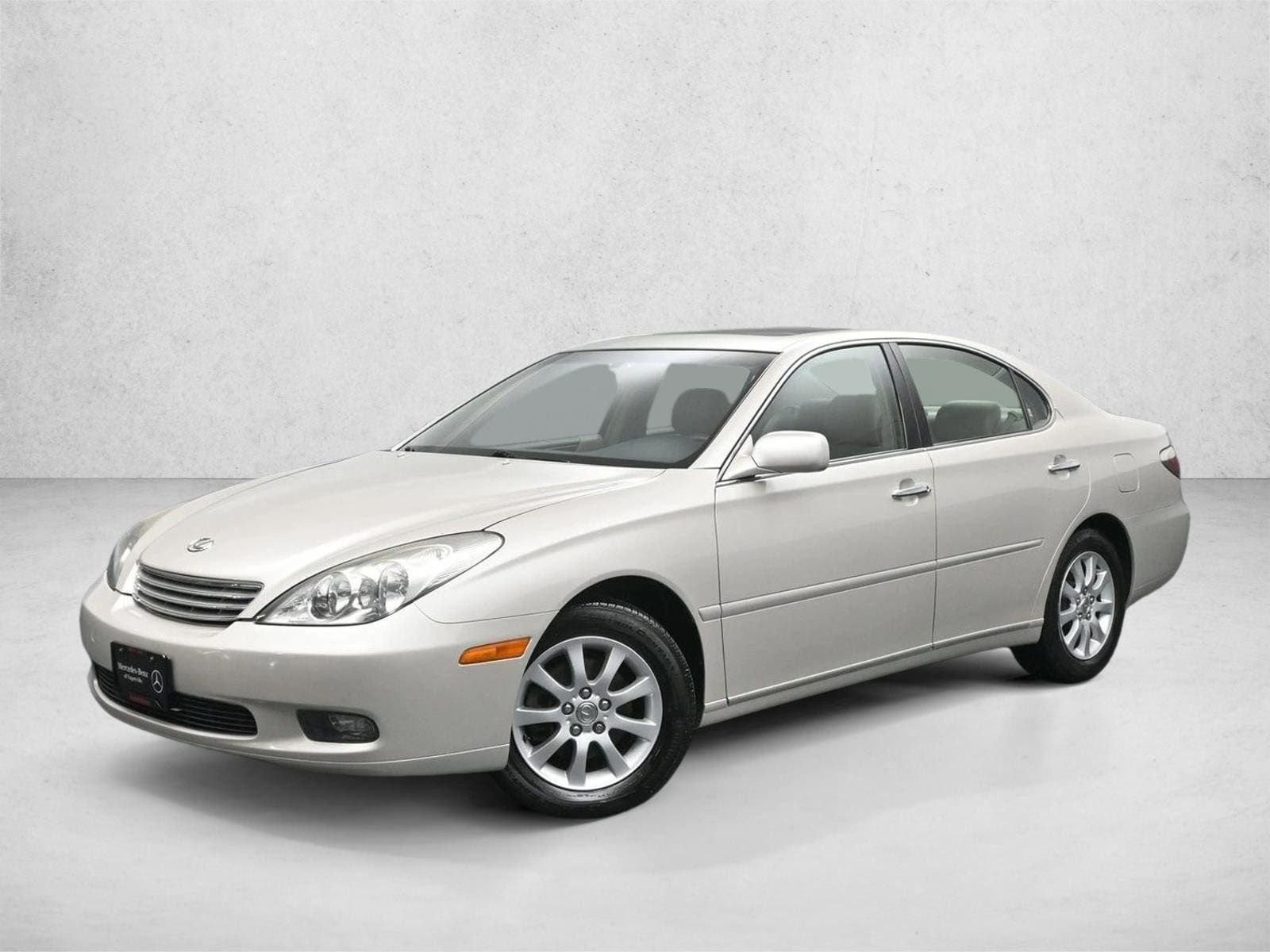Used 2002 Lexus ES 300 with VIN JTHBF30G020059167 for sale in Naperville, IL