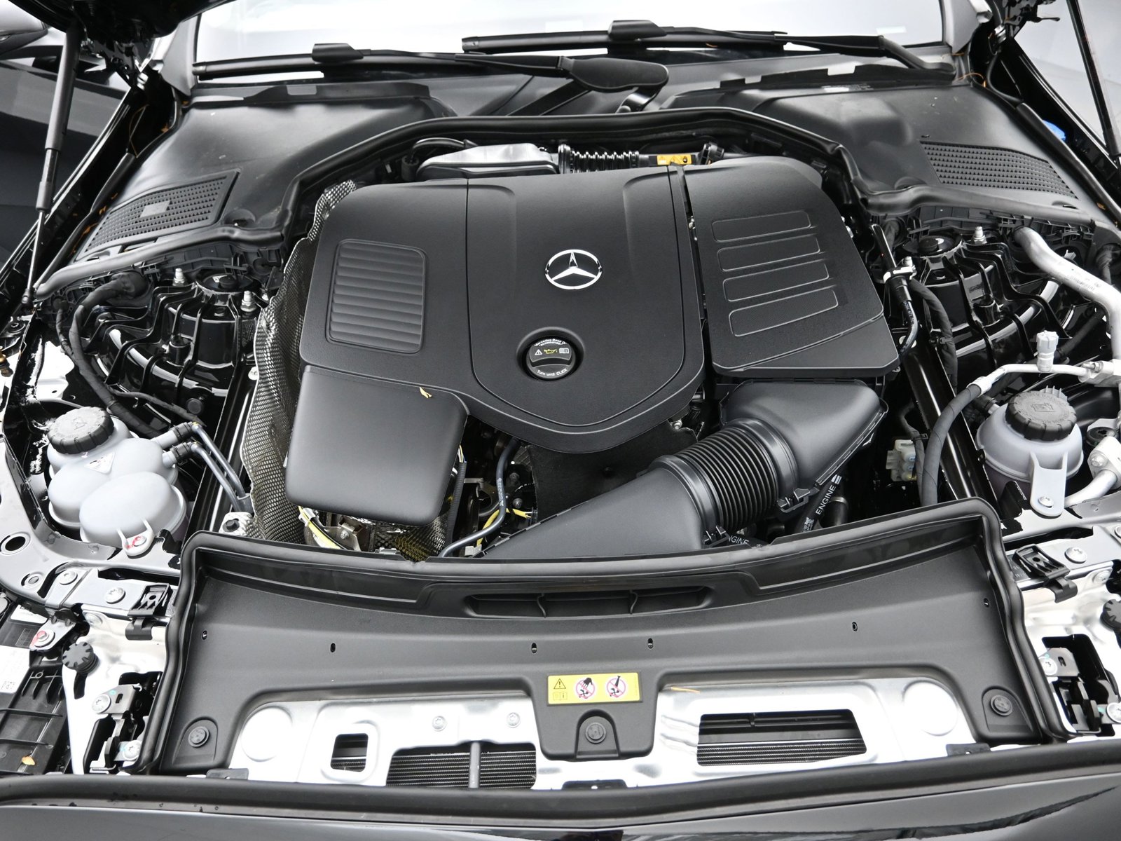 2025 MERCEDES-BENZ C-CLASS - Image 30